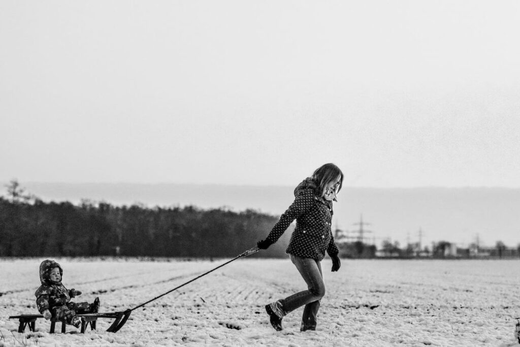 Woman Child Snow Sledge Stock Free