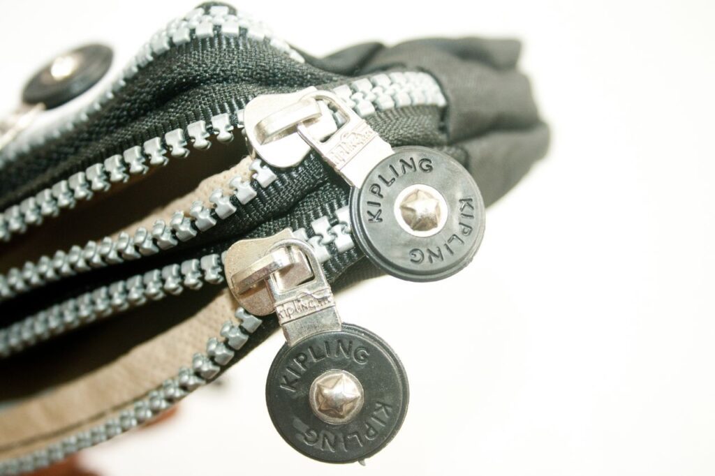 Bag Chains Closeup Stock Free