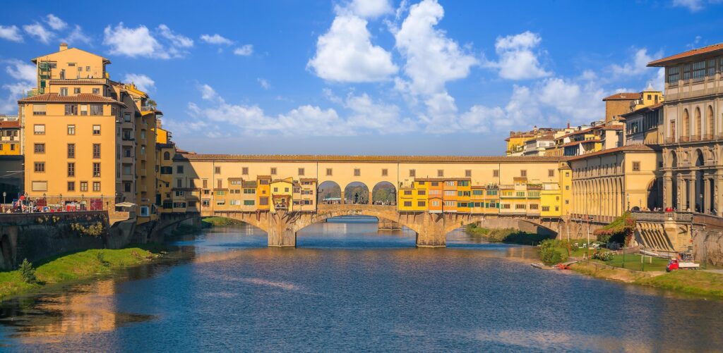 Ponte Vecchio over the Arno River in Florence Stock Free