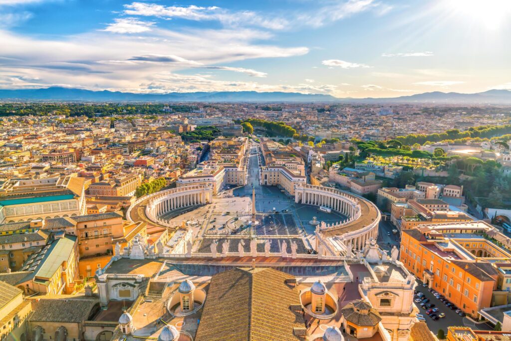 Saint Peter’s Square in Vatican , Rome Stock Free