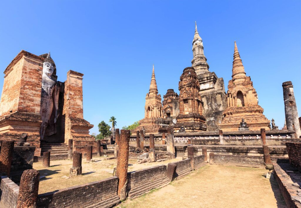 Standing Buddha statue in Wat Maha That, Shukhothai Historical Park, Thailand Stock Free