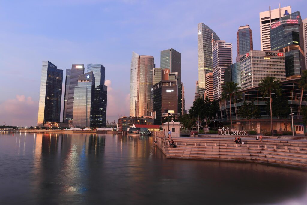 The Merlion fountain in front of the Marina Bay Stock Free