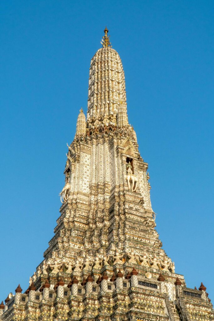 Wat Arun Temple at sunset landmark of Bangkok, Thailand. Stock Free