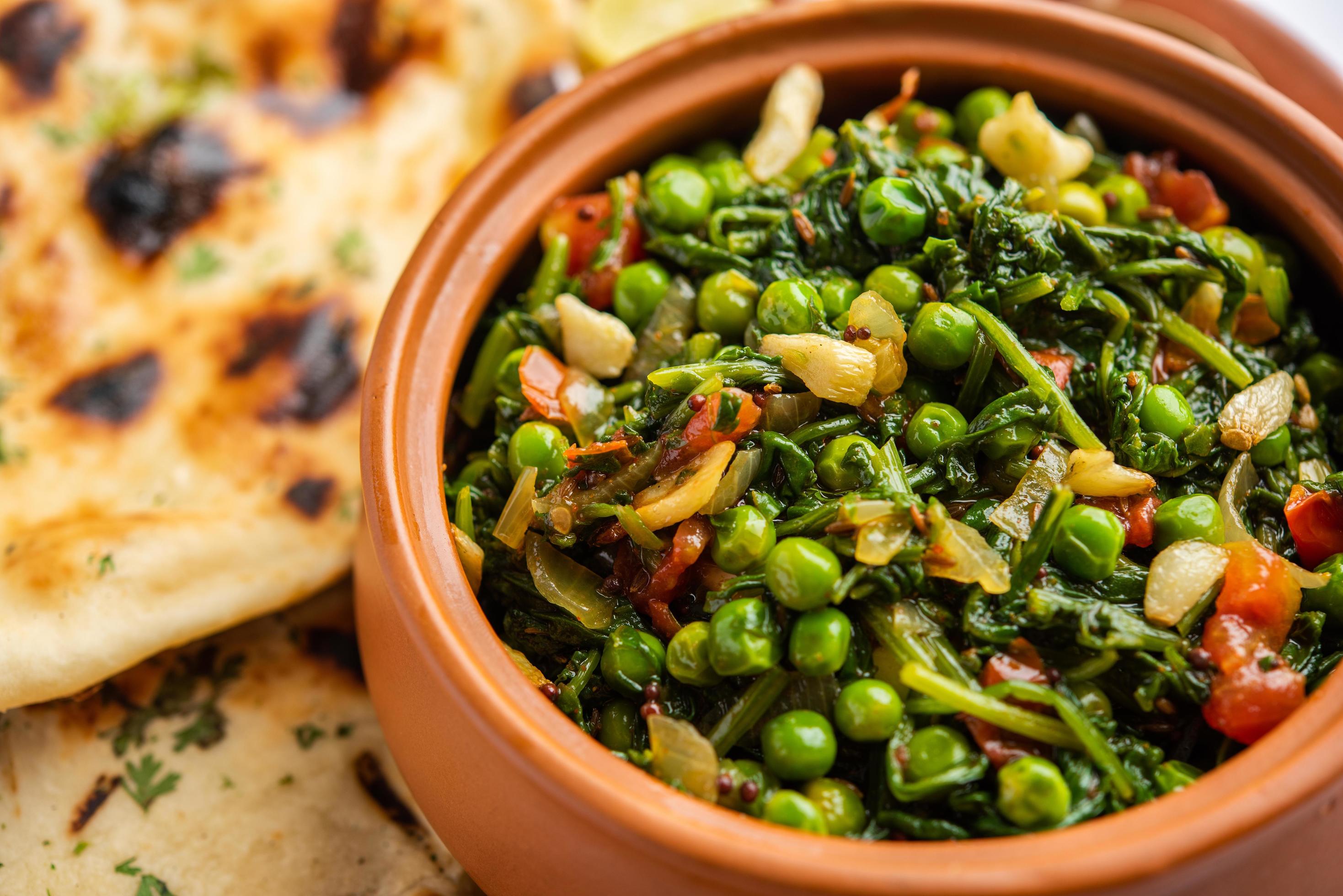 palak matar curry also known as spinach geen peas masala sabzi or sabji, indian food Stock Free