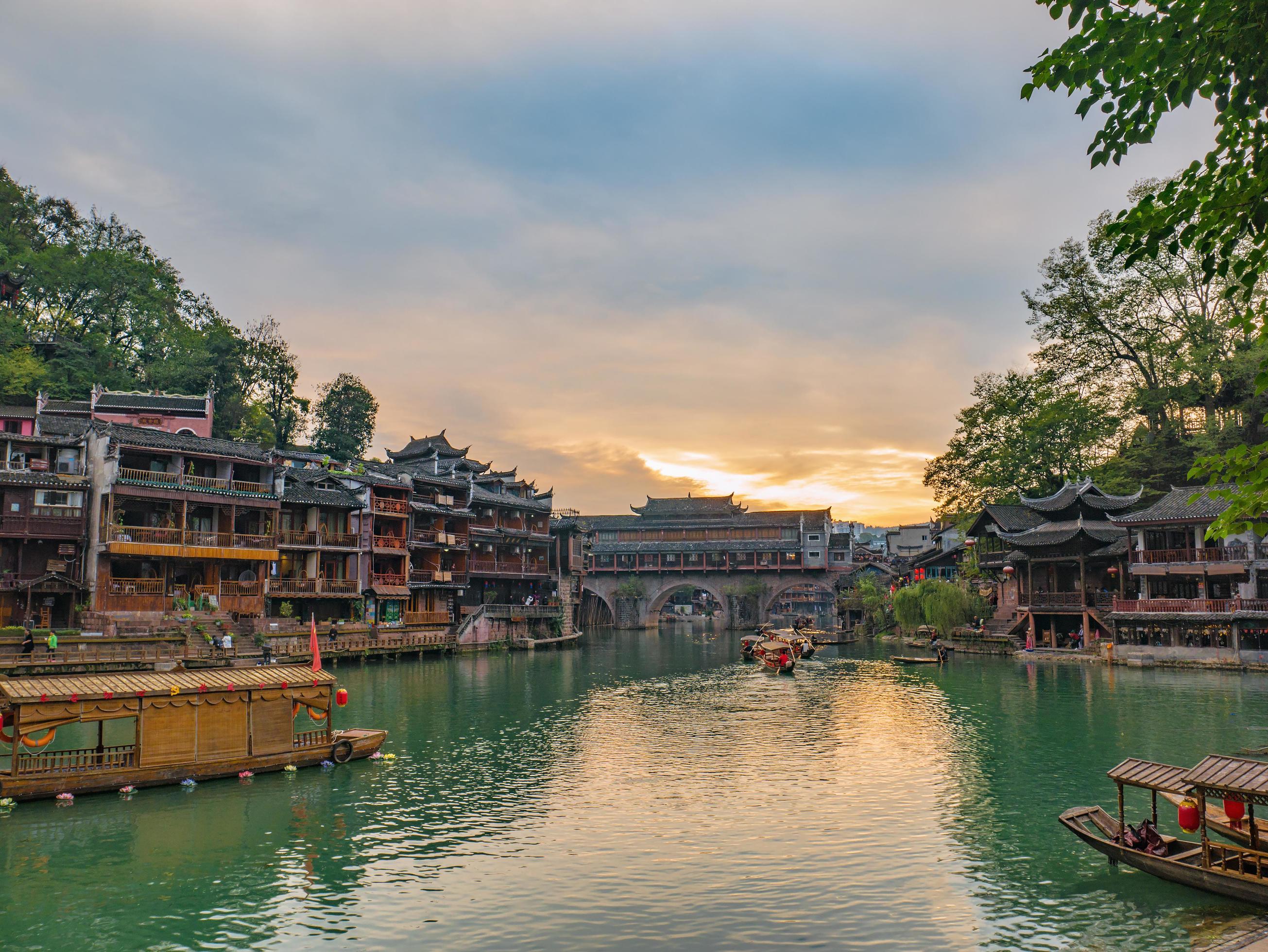 Scenery view of fenghuang old town .phoenix ancient town or Fenghuang County is a county of Hunan Province, China Stock Free