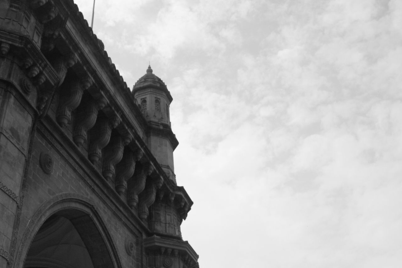 Gateway Of India Monument Stock Free