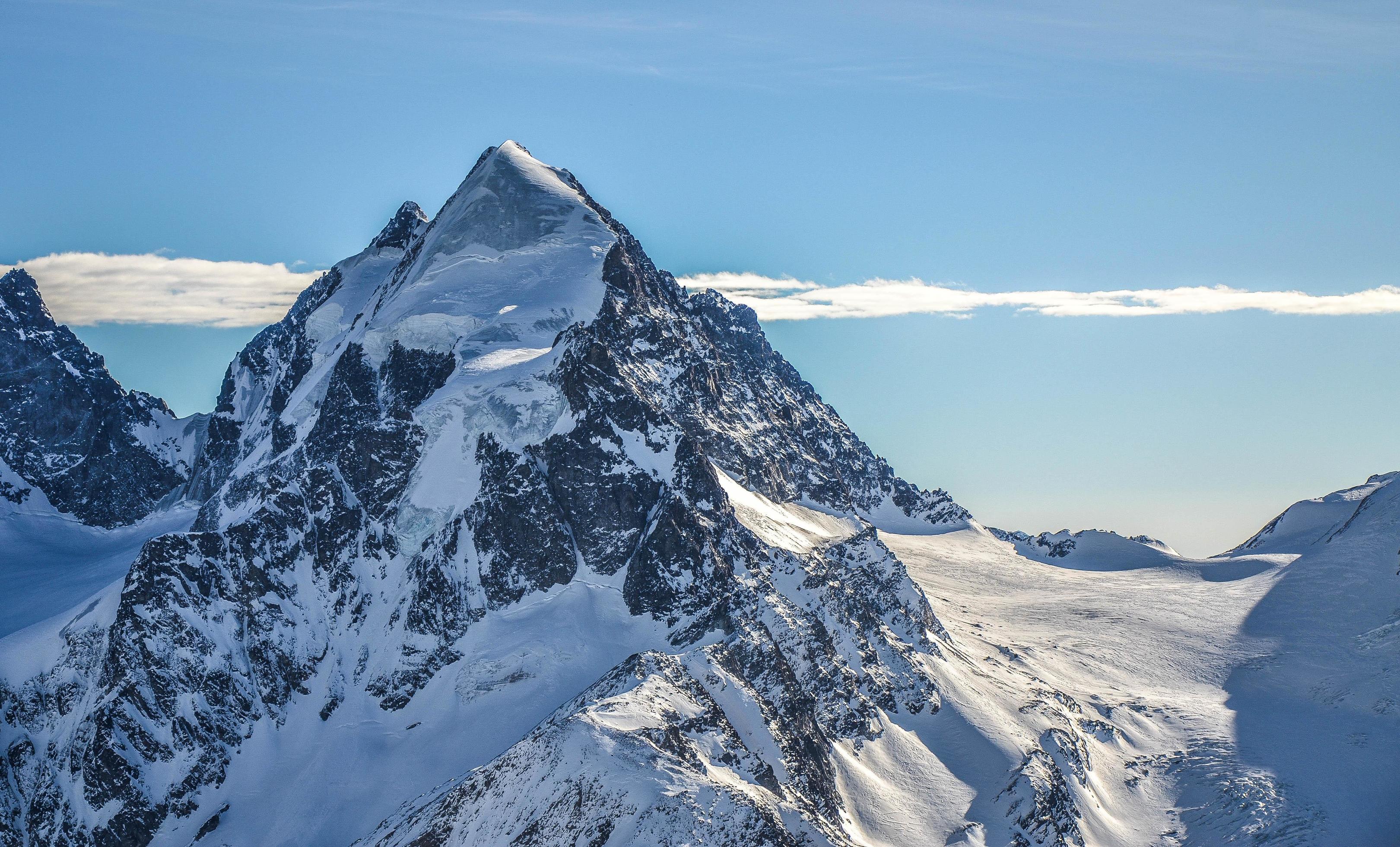 Mountain from Engadin Stock Free