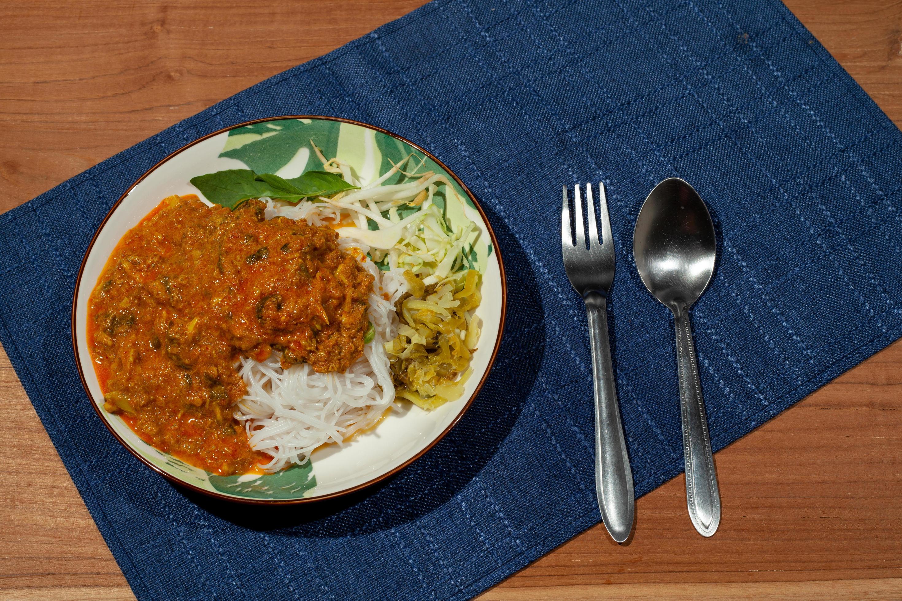 Thai food Crabmeat Curry with Fermented Rice Noodle Stock Free