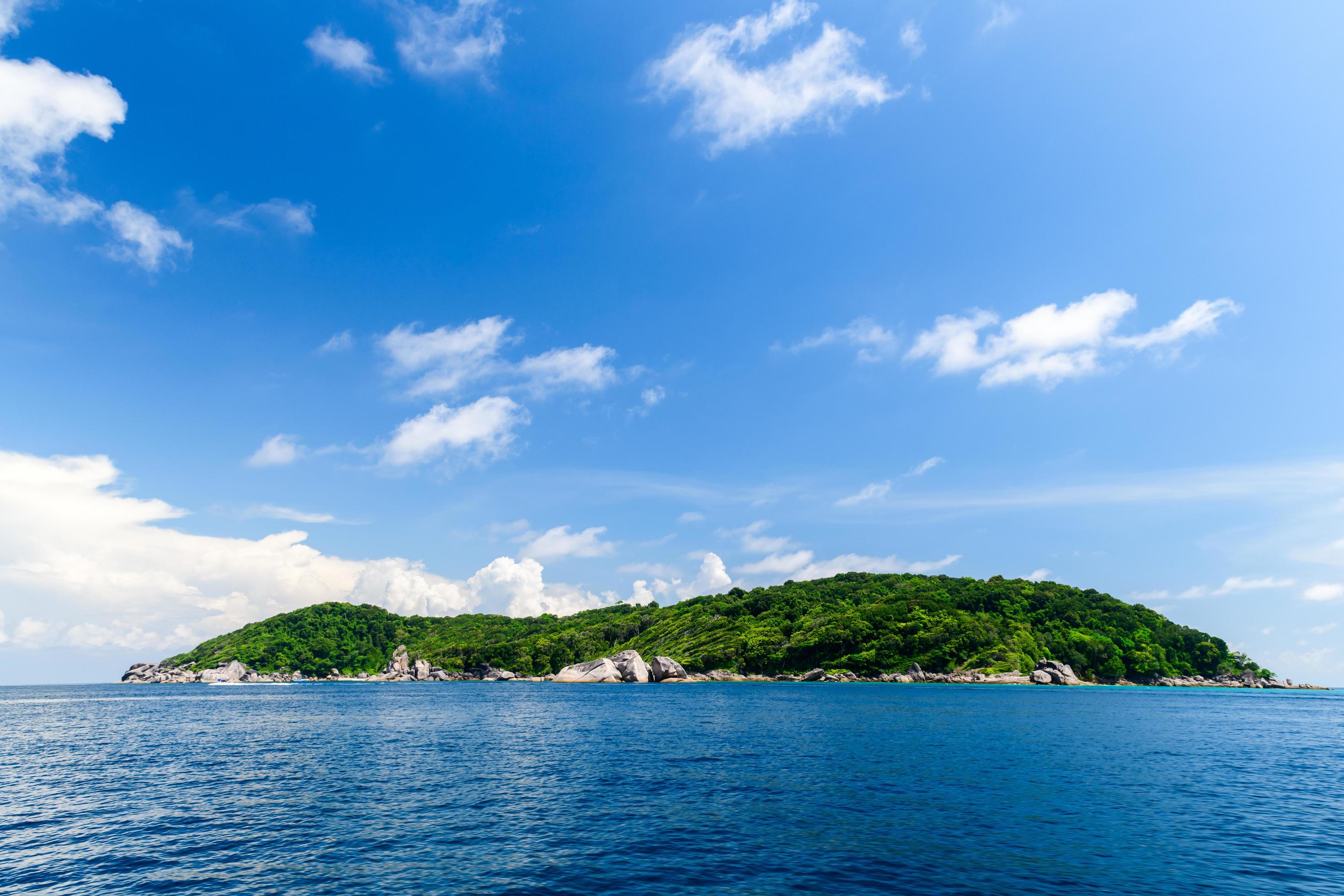 Koh Bangu is one of the 9 islands of the Similan Islands National Park, Thailand Stock Free