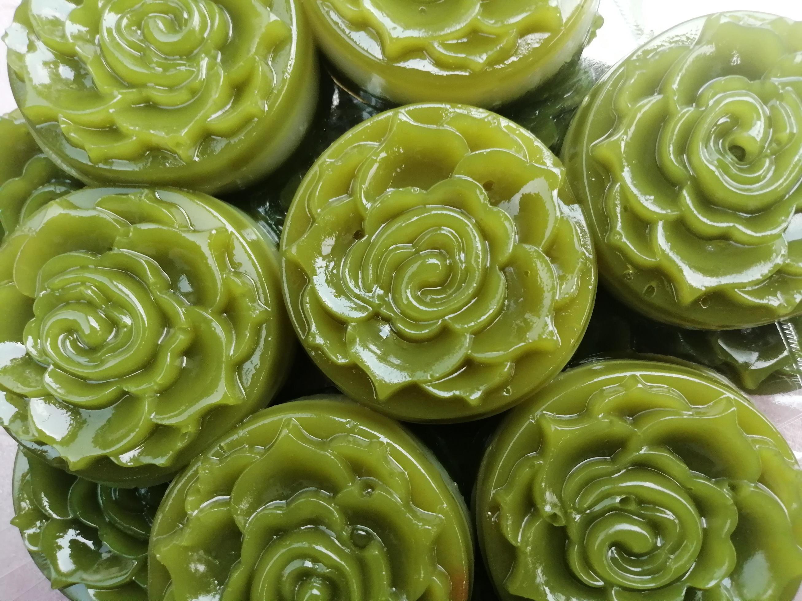 Thai dessert food green round flower pattern Stock Free