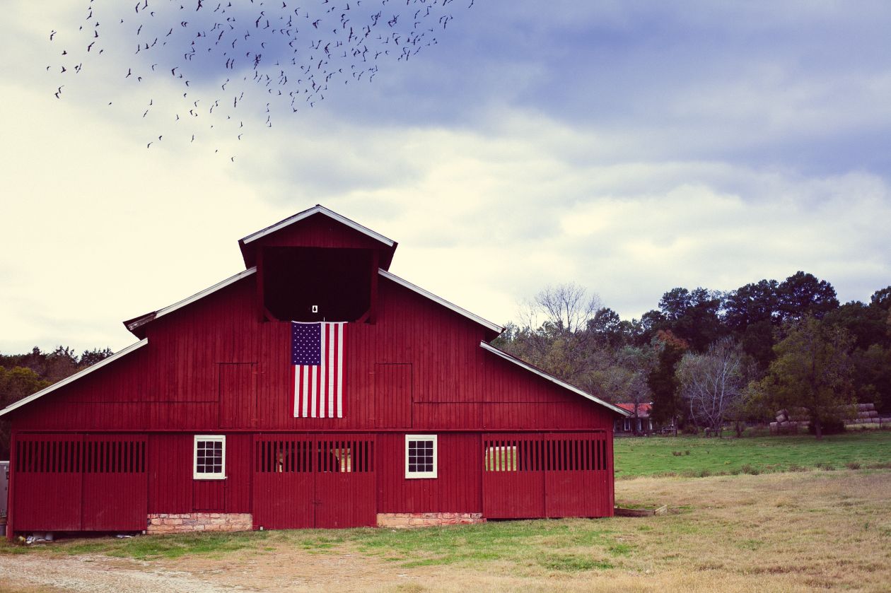 Nashville Tennessee – Red Barn Stock Free