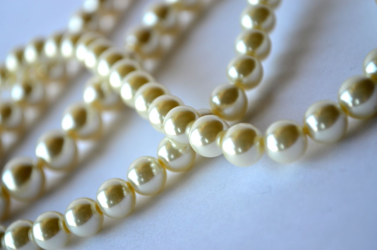 Pearl Necklace Stock Free