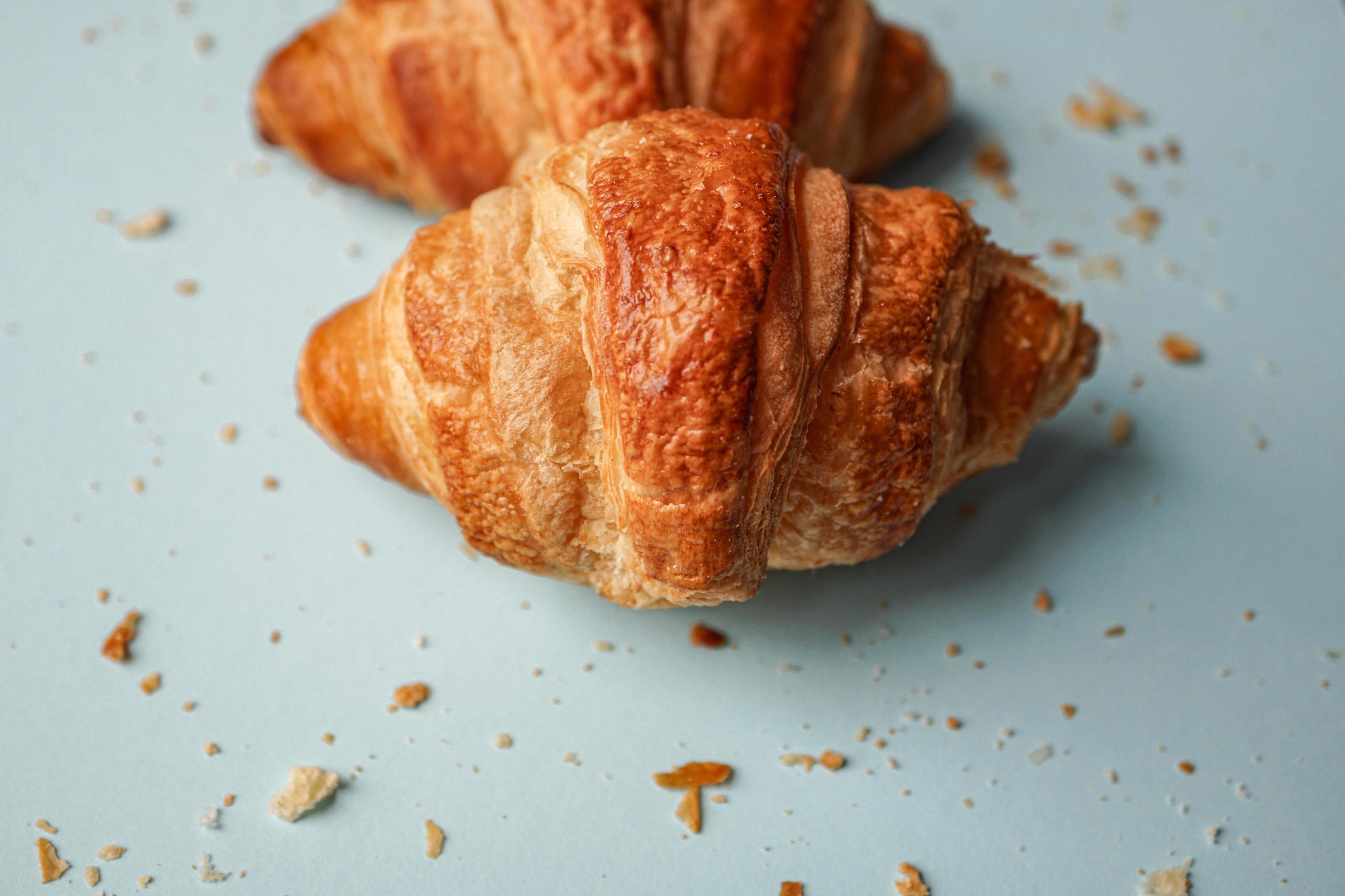 tasty croissant for breakfast, french food Stock Free