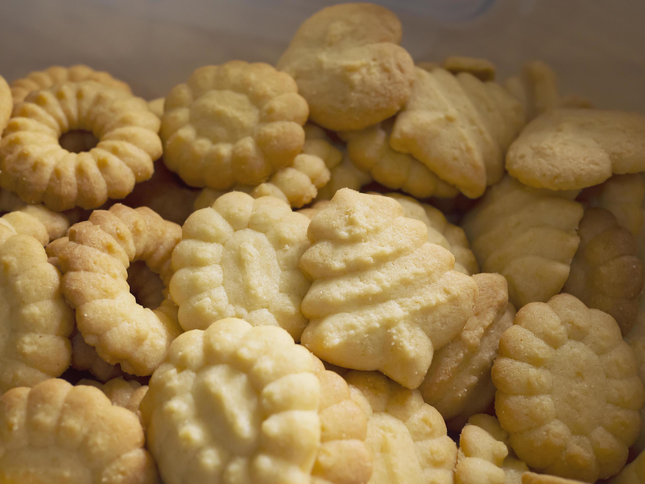 butter cookies ready for serve, crispy chip snack dairy freshness bakery photography for food sweet dessert background use Stock Free