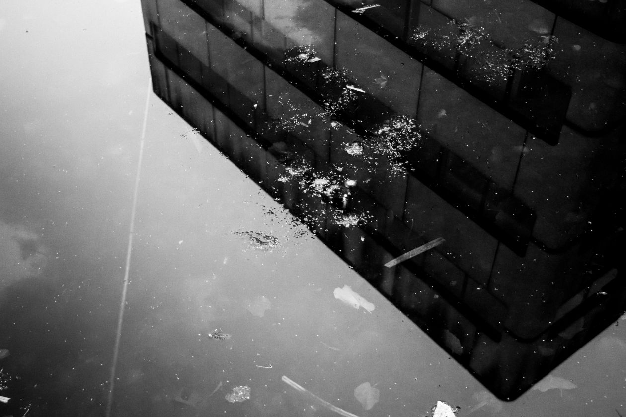 Water Reflection Stock Free