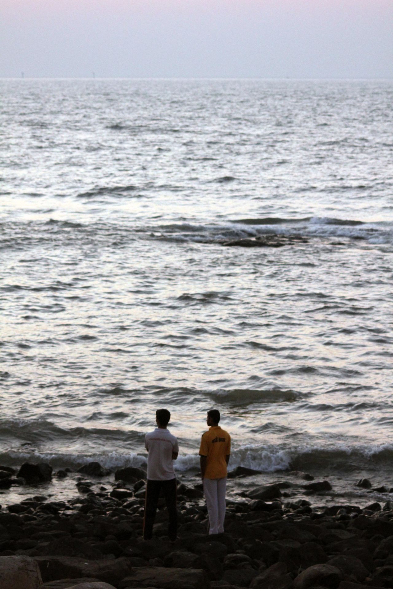 Two Friends Sea Shore Stock Free