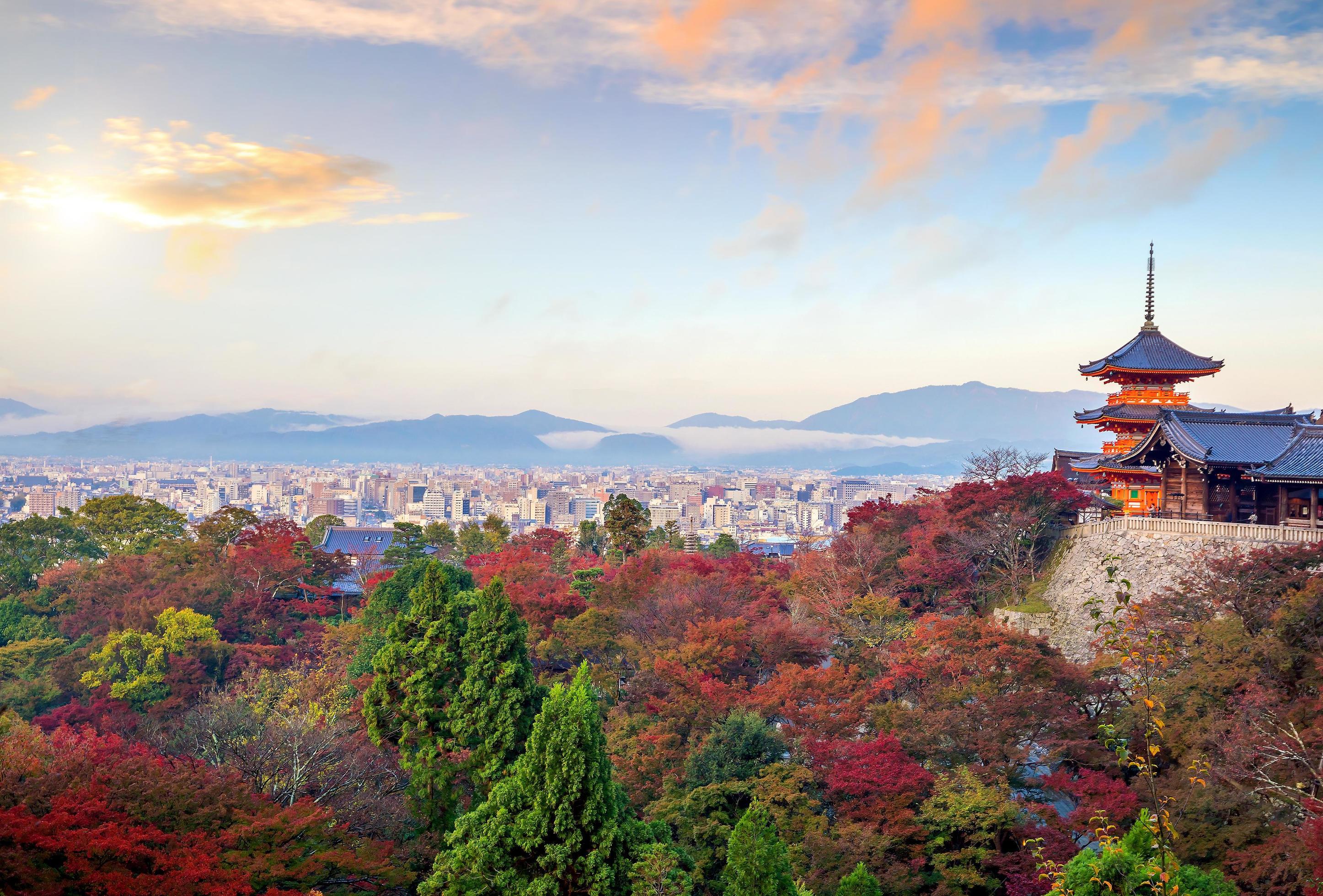 Kyoto skyline colors Stock Free