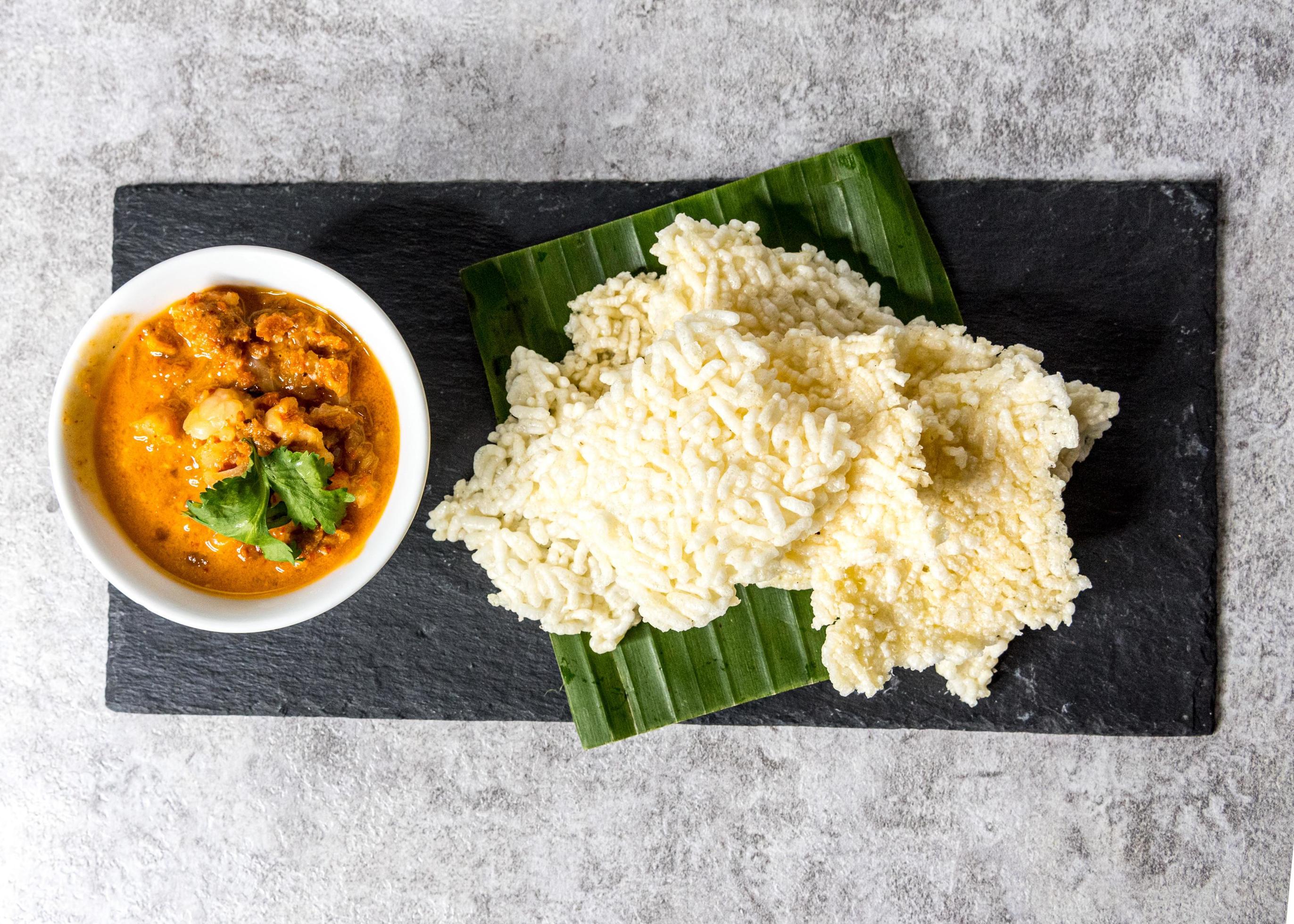 Crispy Rice cakes served with pork dipping, Kao Tung Na Tang Thai food Stock Free