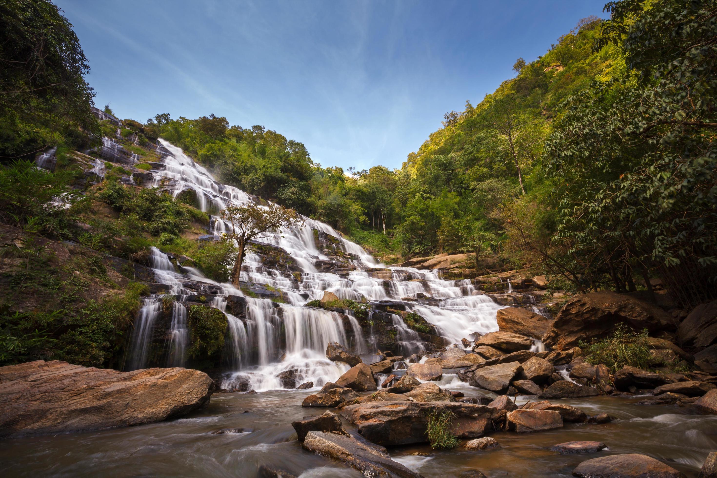 Mae Ya waterfall at Doi Inthanon National Park, Chiangmai, Thailand Stock Free