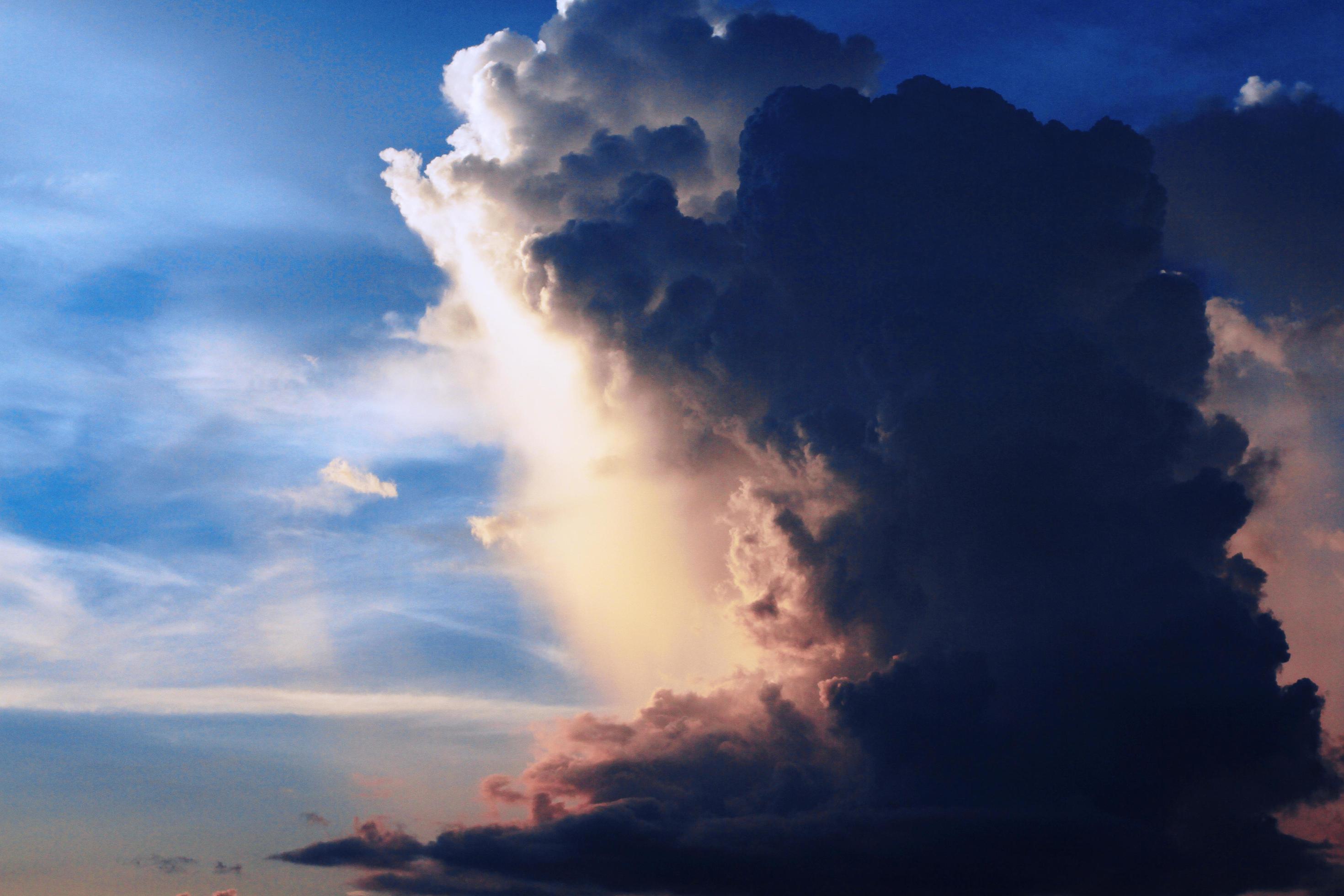 Beautiful twilight Skyscape with clouds and Blue sky in sunset Stock Free