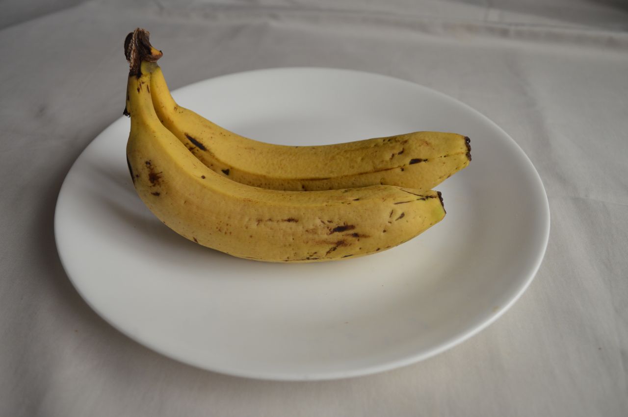 Two Bananas On Dish Stock Free