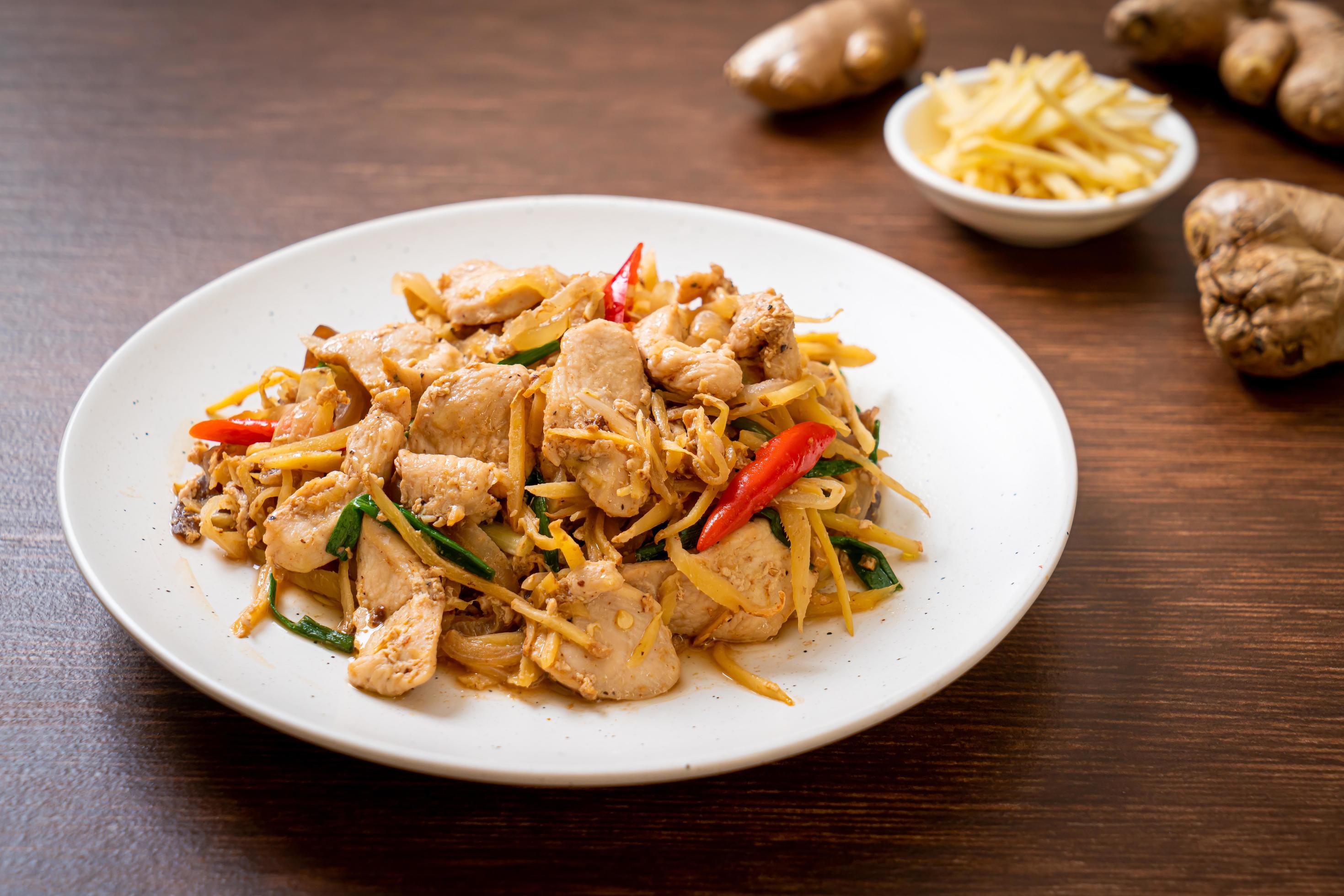 Stir-fried chicken with ginger – Asian food style Stock Free