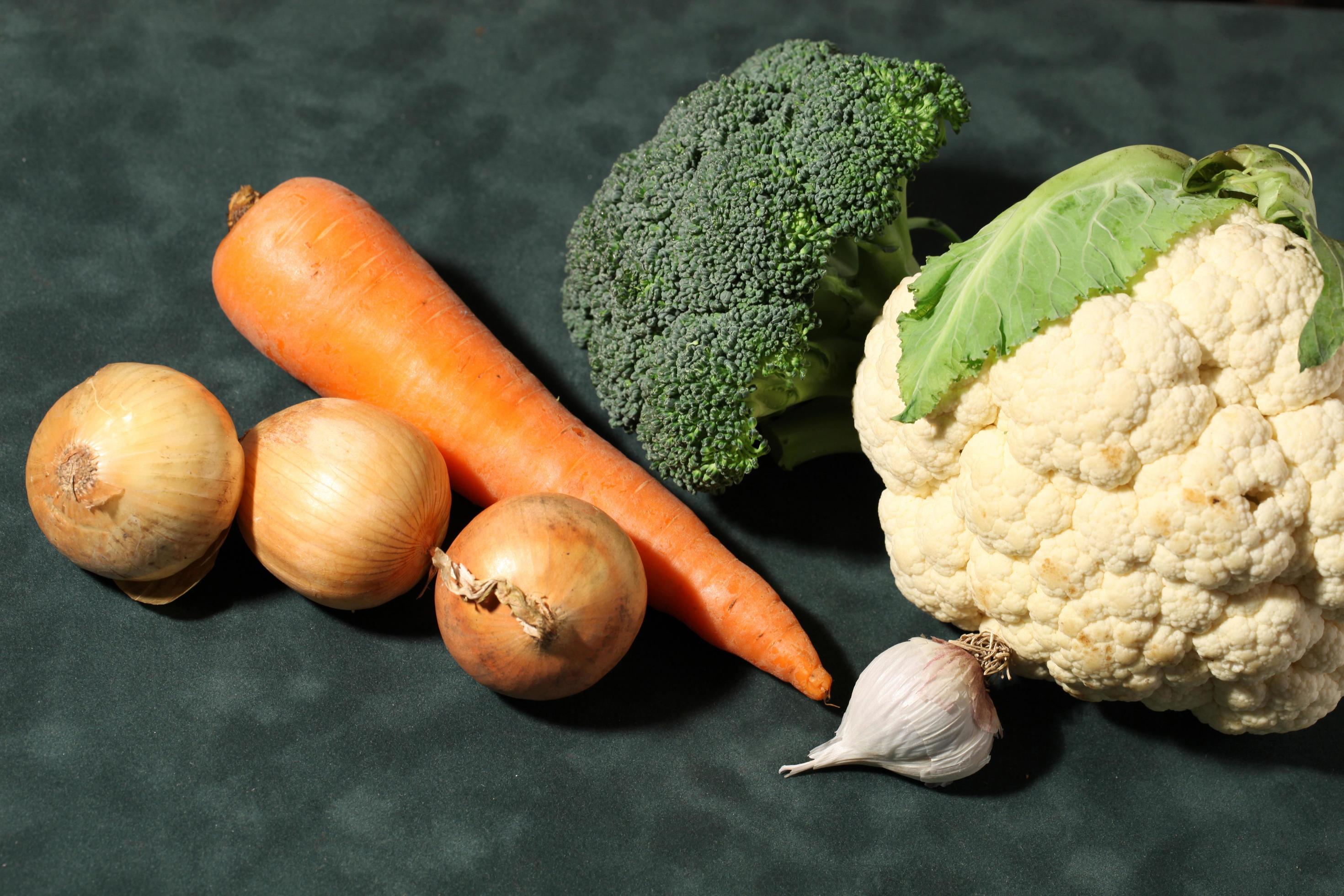 
									onions, cauliflower, carrots for food, Pumpkin, cucumber and cauliflower for salad on a brown table, on a beautiful background, Stock Free