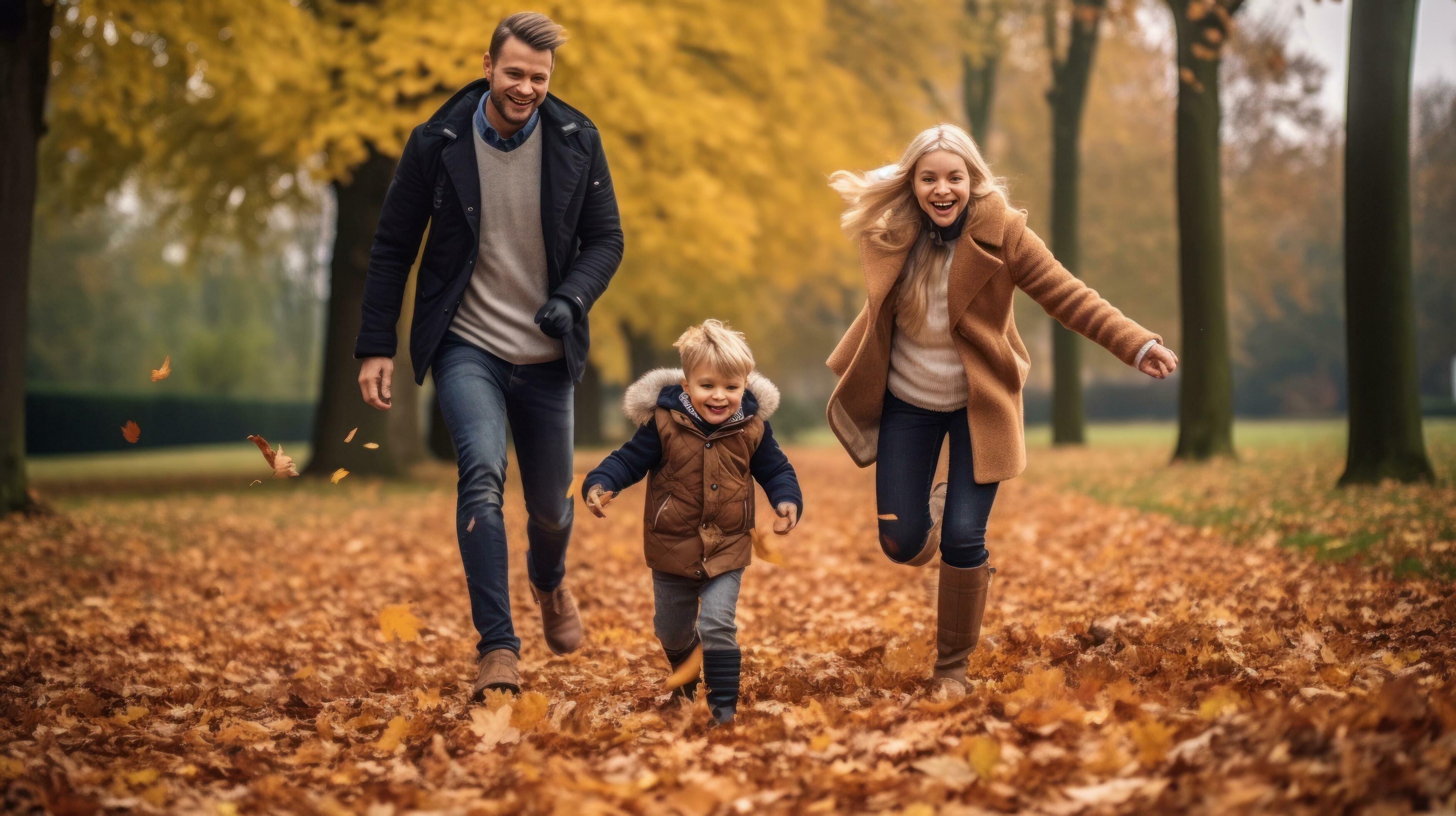 Happy family in the park Stock Free