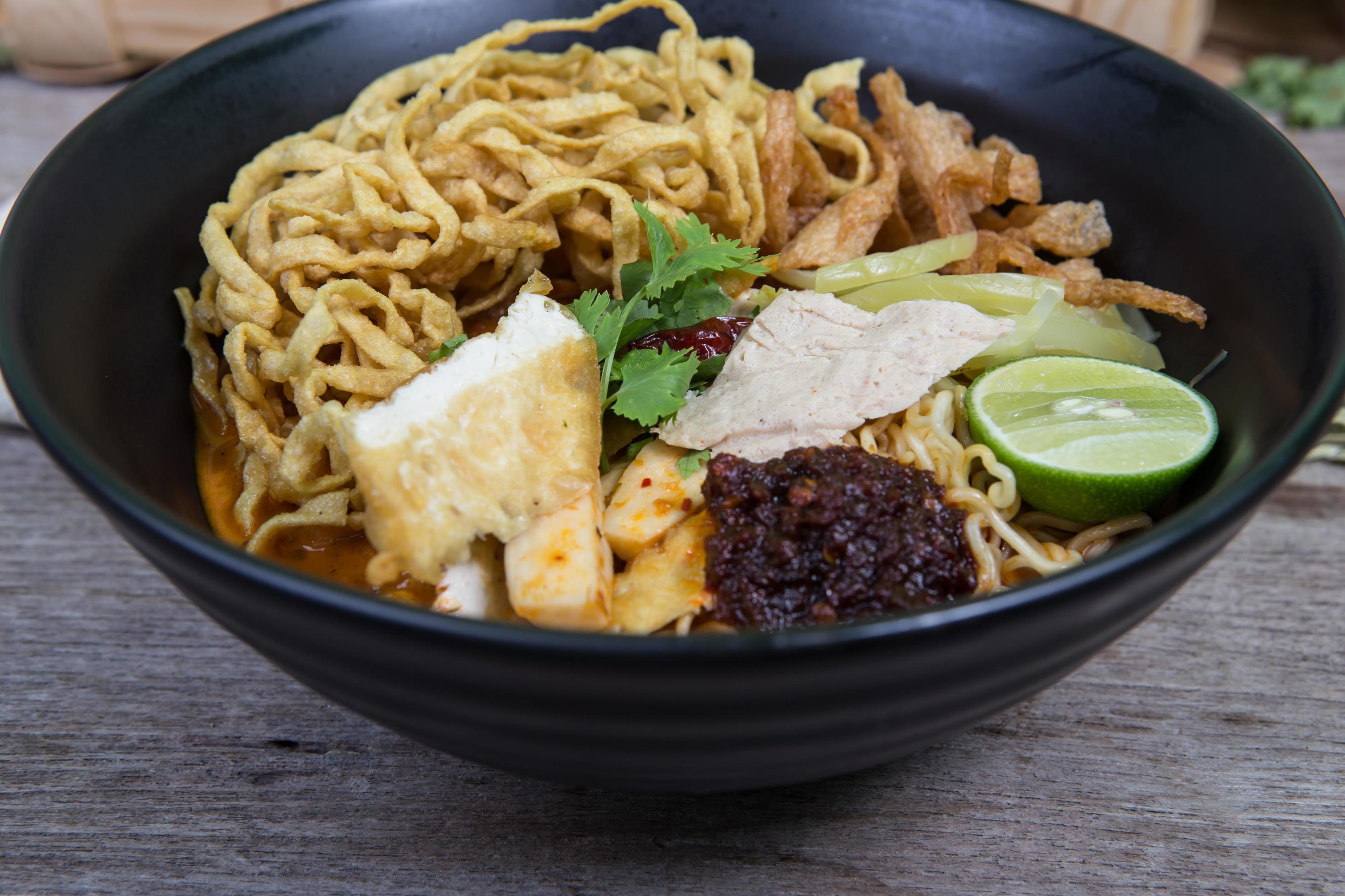 khao soi , curry noodles , thai food Stock Free