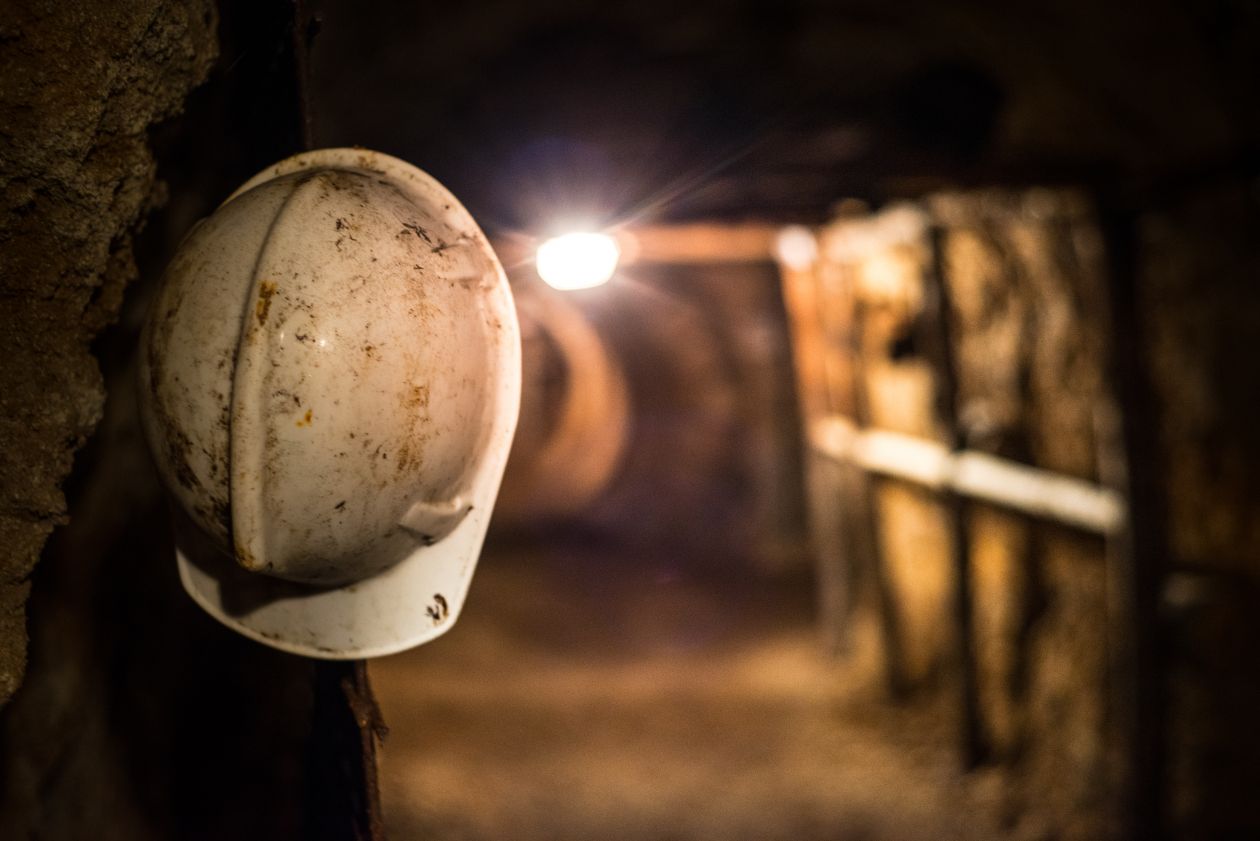 Helmet in a mine Stock Free