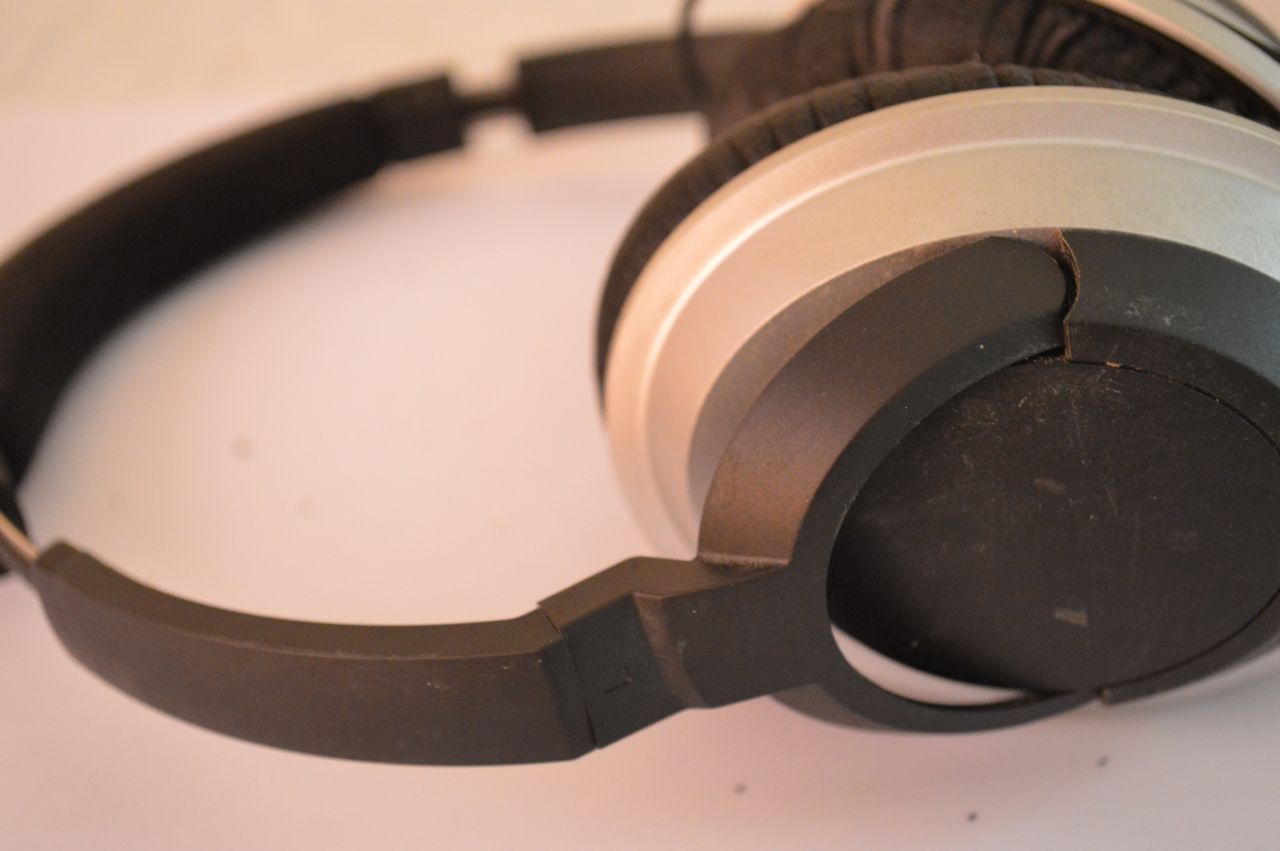 Old Headphones Worn Out Stock Free