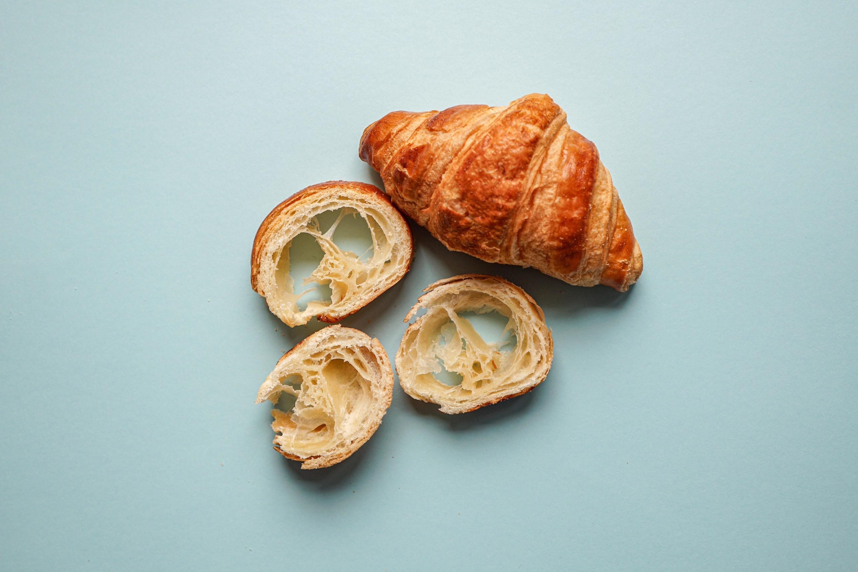 tasty croissant for breakfast or brunch, french food Stock Free