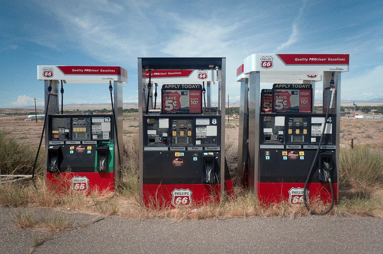 Abandoned Gas Station Stock Free