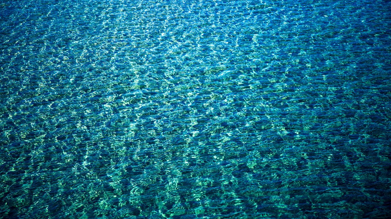 Turquoise Water Stock Free