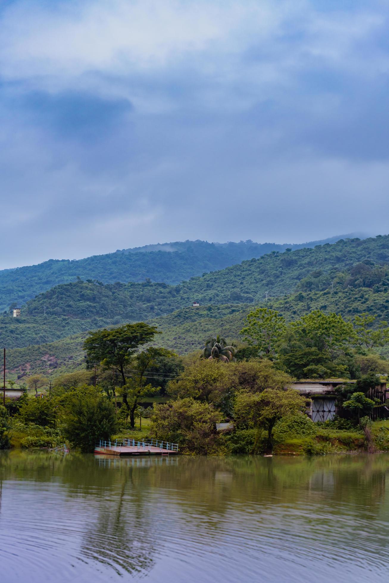 Natural landscape with lake and mountains, Selective Focus Stock Free