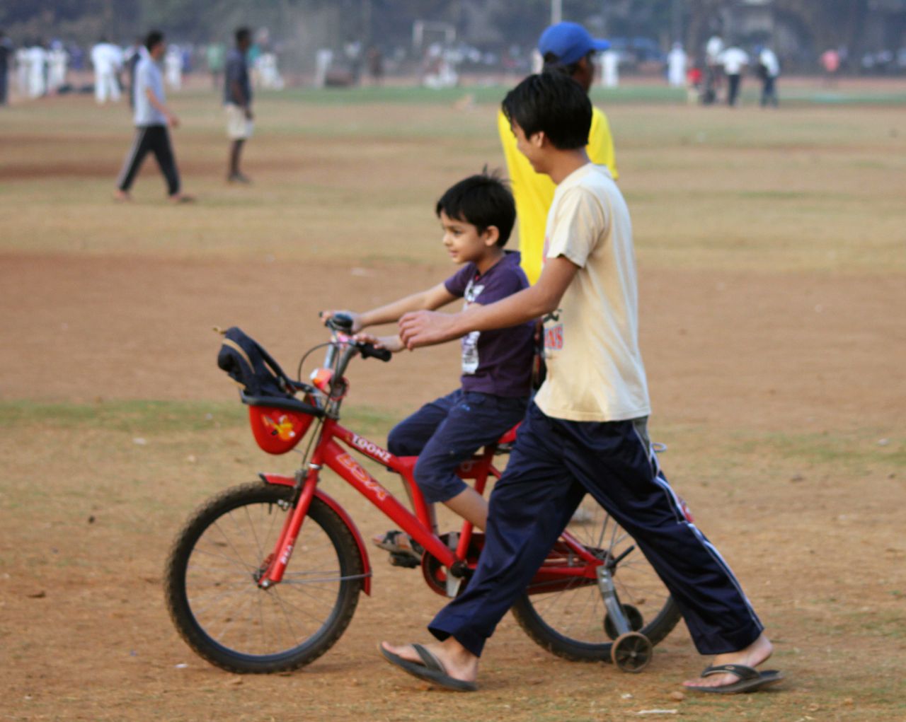 Boy With Young Brother Stock Free