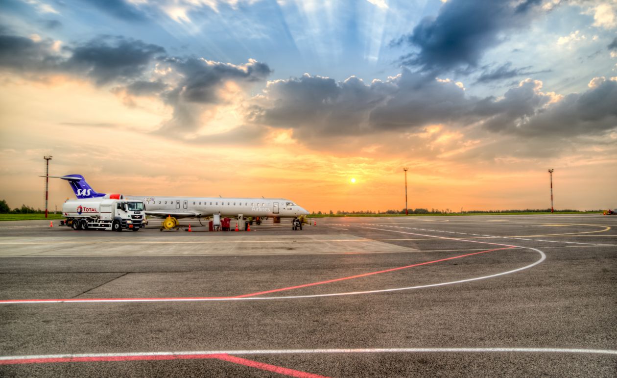 Airplane getting fuel Stock Free