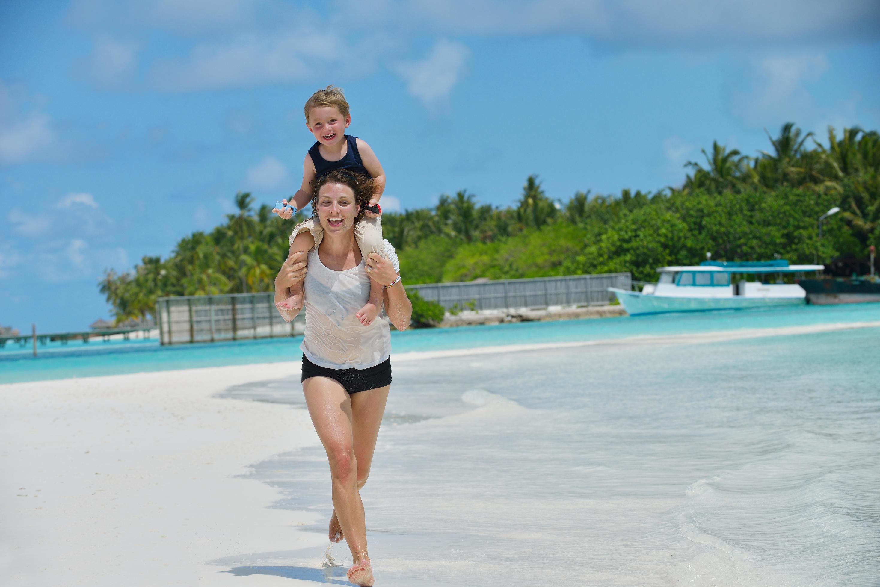 happy family on vacation Stock Free