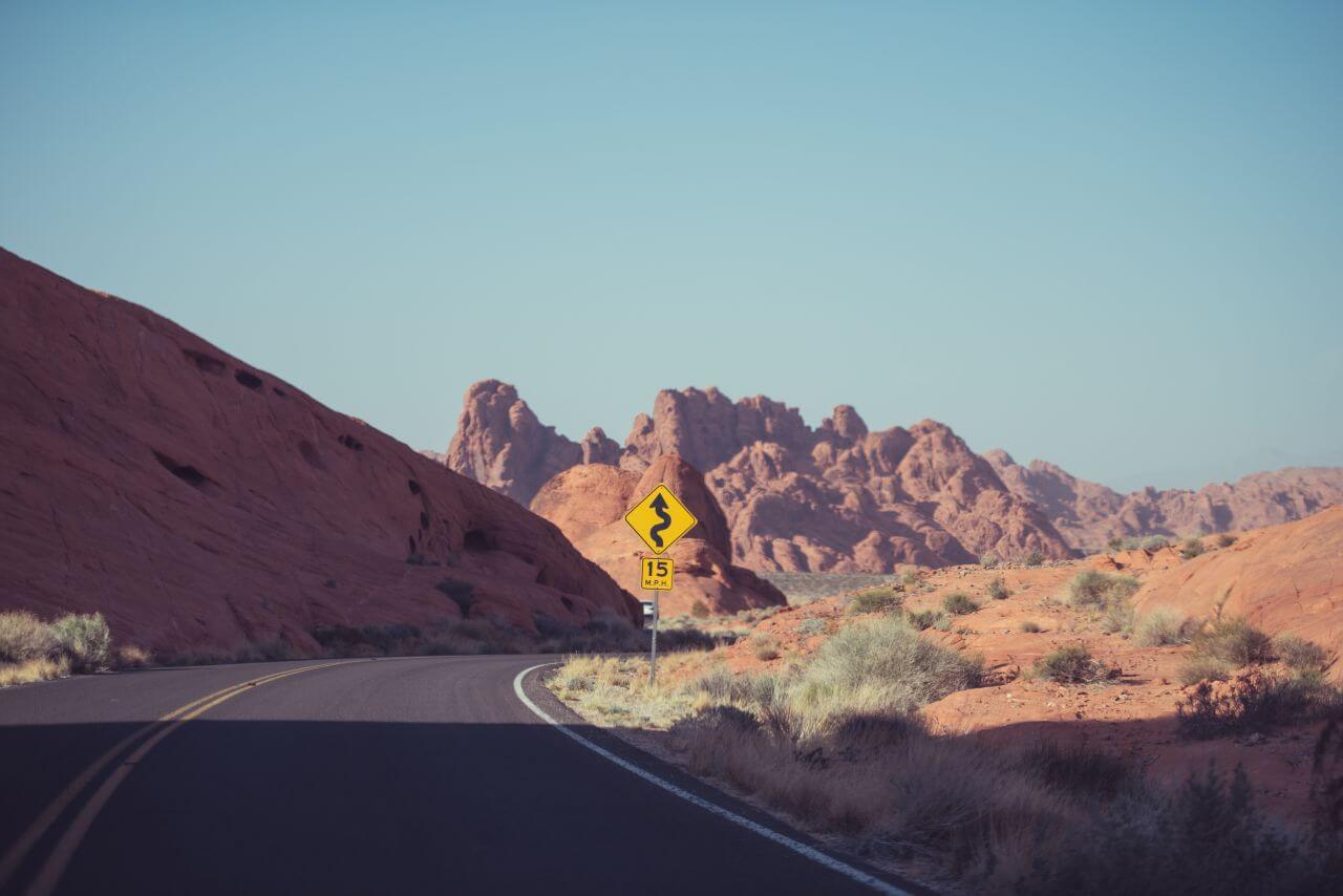 Desert Road Street Sign Stock Free