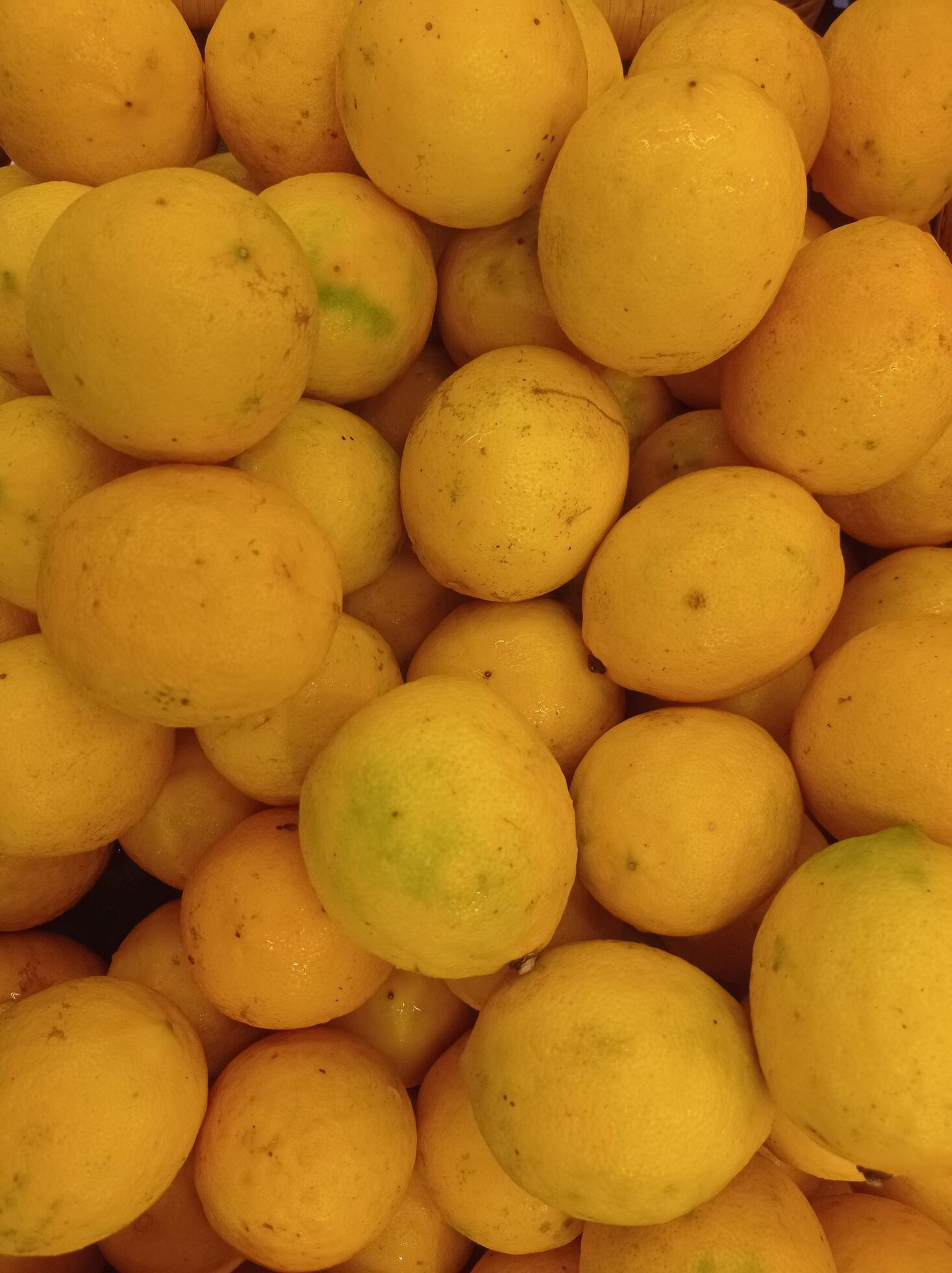 stack of fresh lemons, vitamin c Stock Free