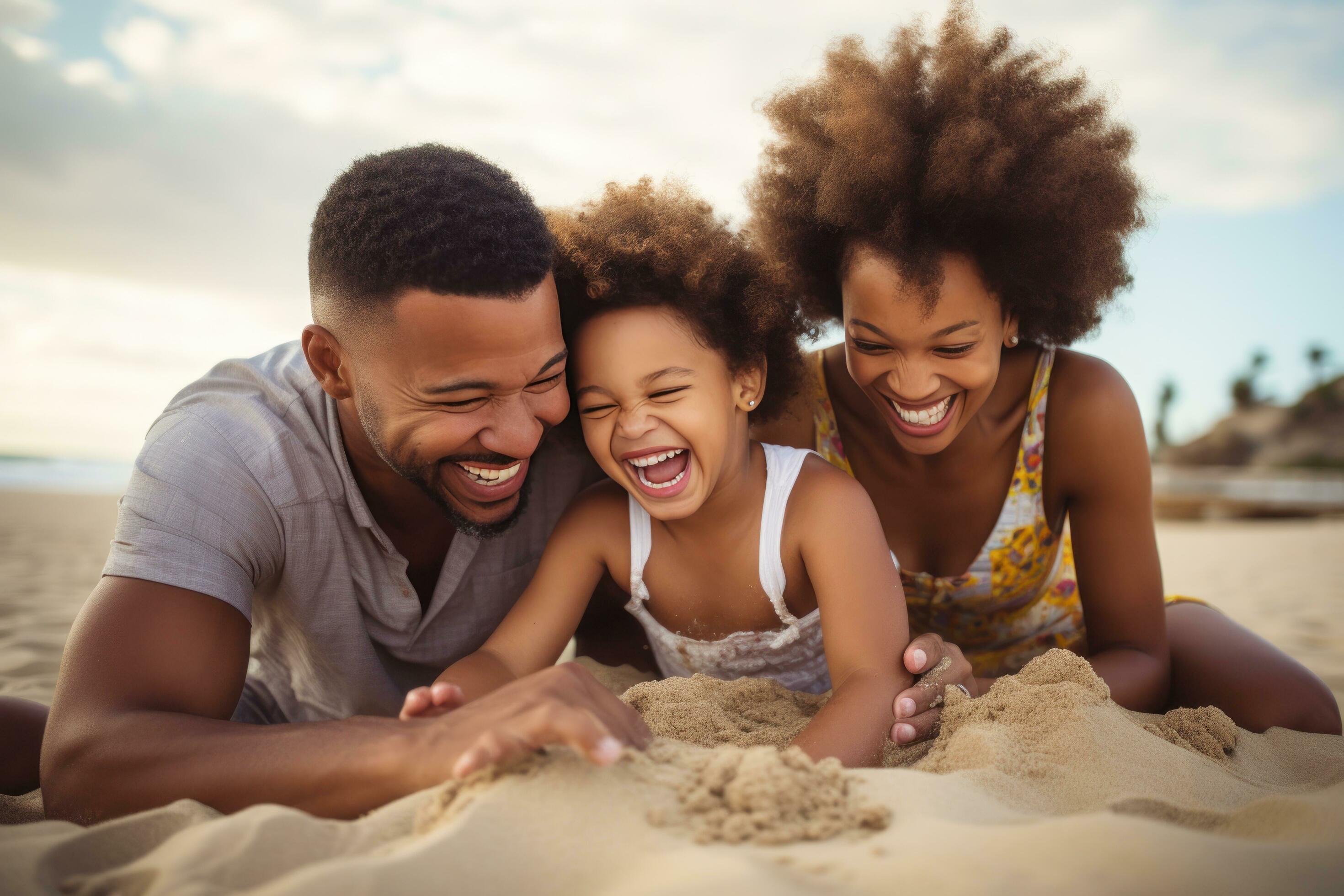 Happy family on the beach Stock Free