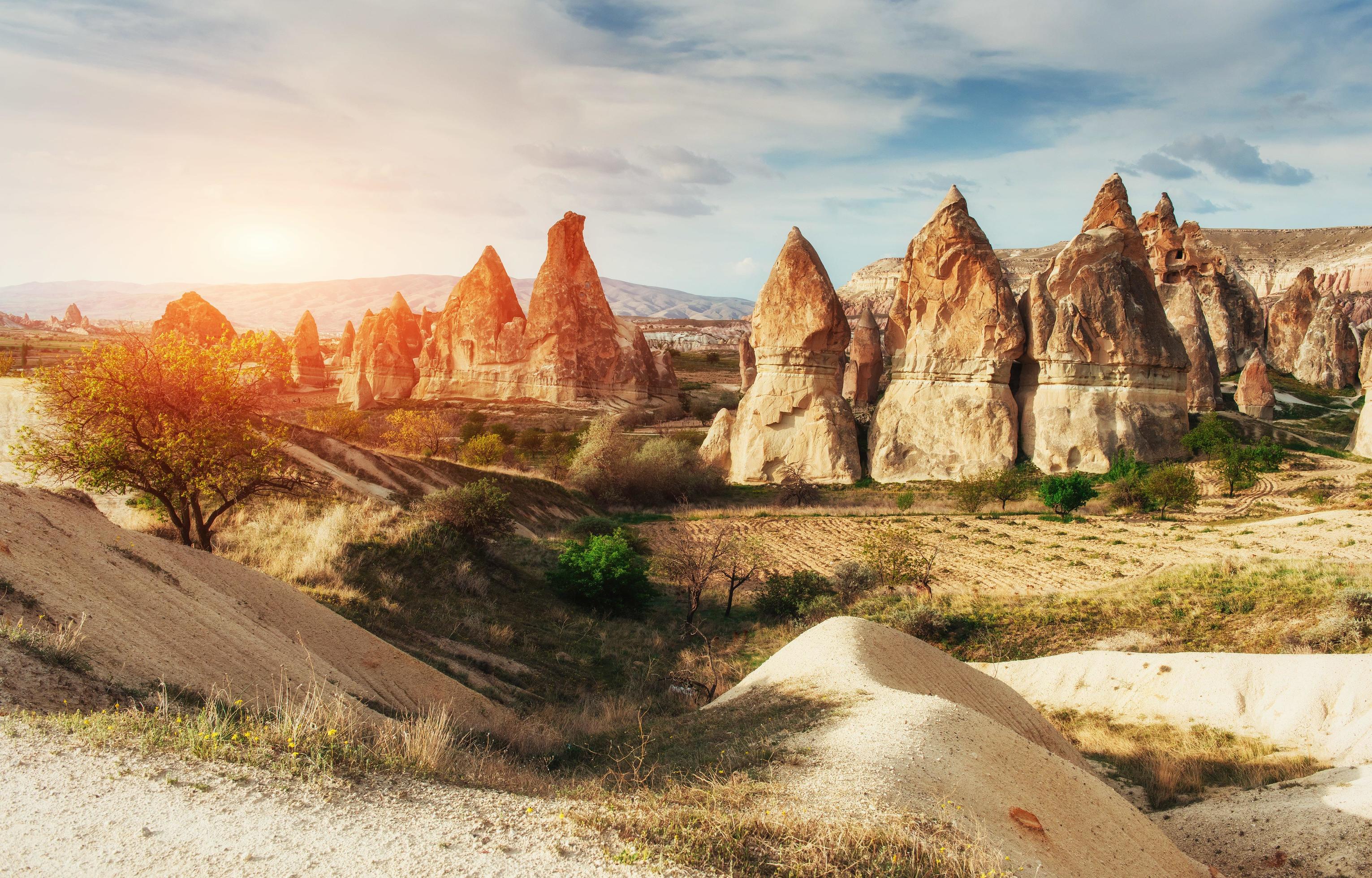 Fantastic sunrise over the Red Valley in Cappadocia, Anatolia, T Stock Free