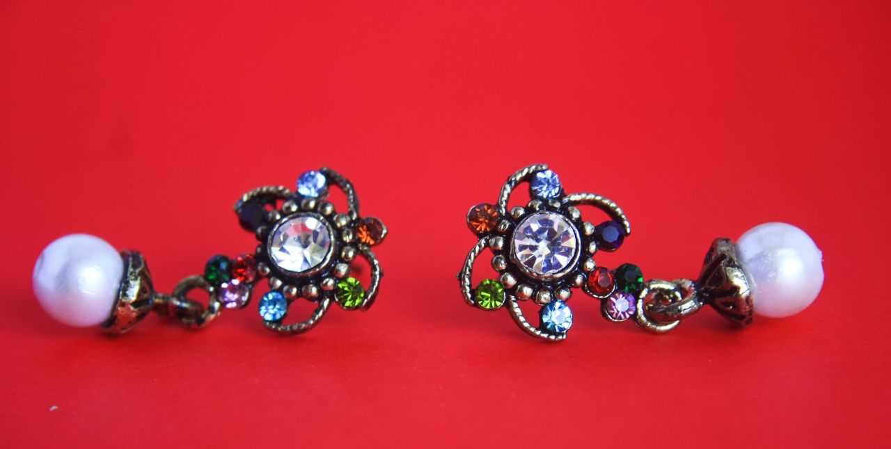 Earrings Stock Free