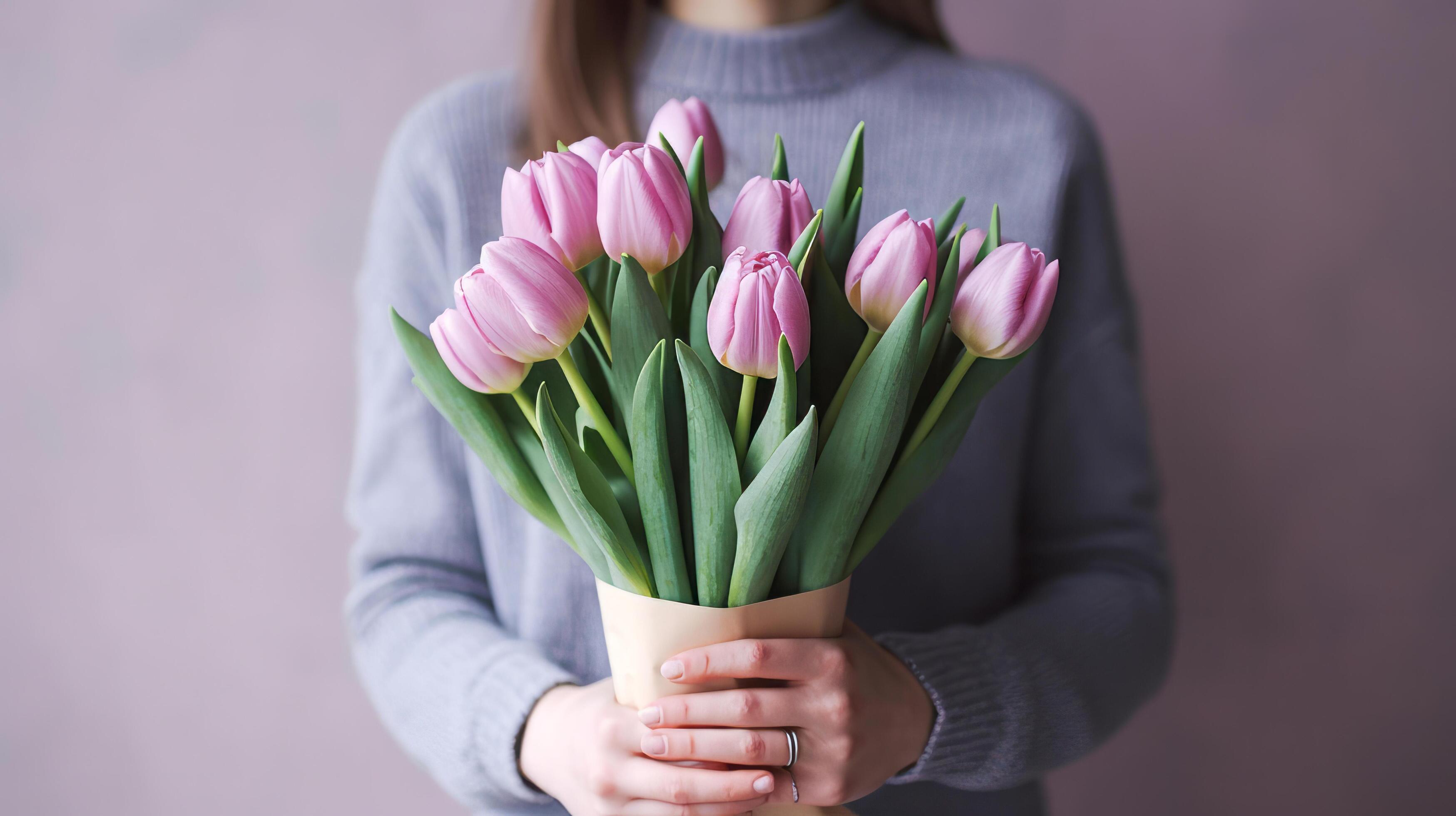 Violet tulip flowers bouquet on hands. Illustration Stock Free