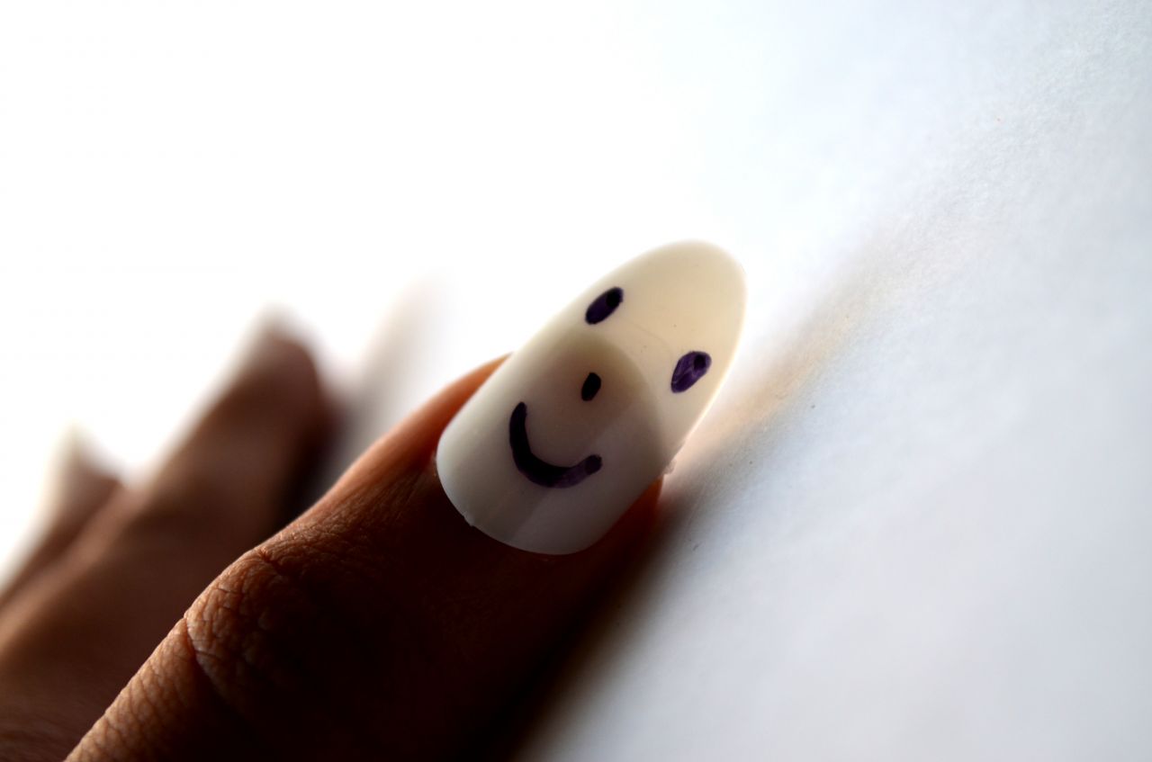 Smiley Nail Art Stock Free