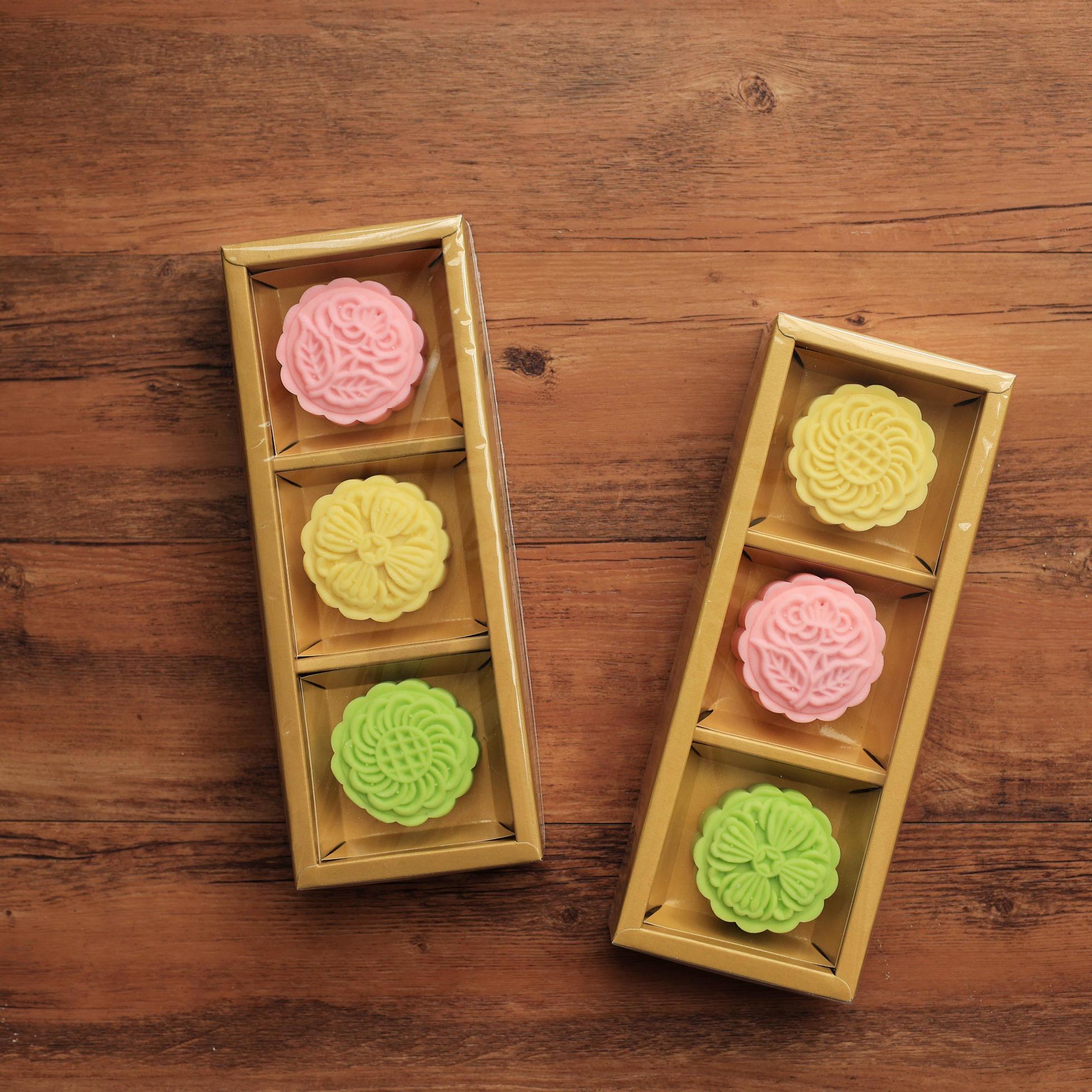 Traditional Chinese Mid Autumn Festival Food, Colorful Rice Cakes Snowskin Mooncakes with Variety of Fillings Stock Free