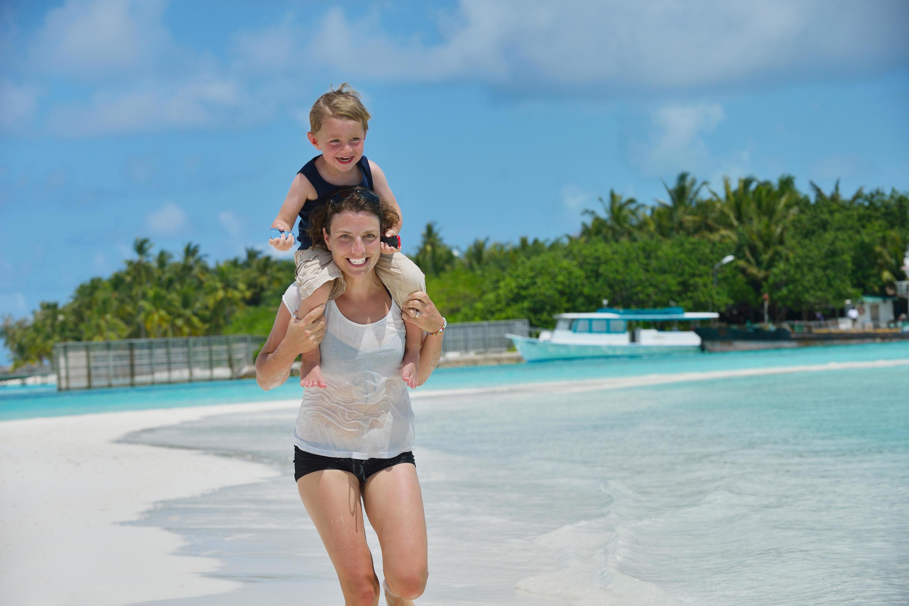 happy family on vacation Stock Free