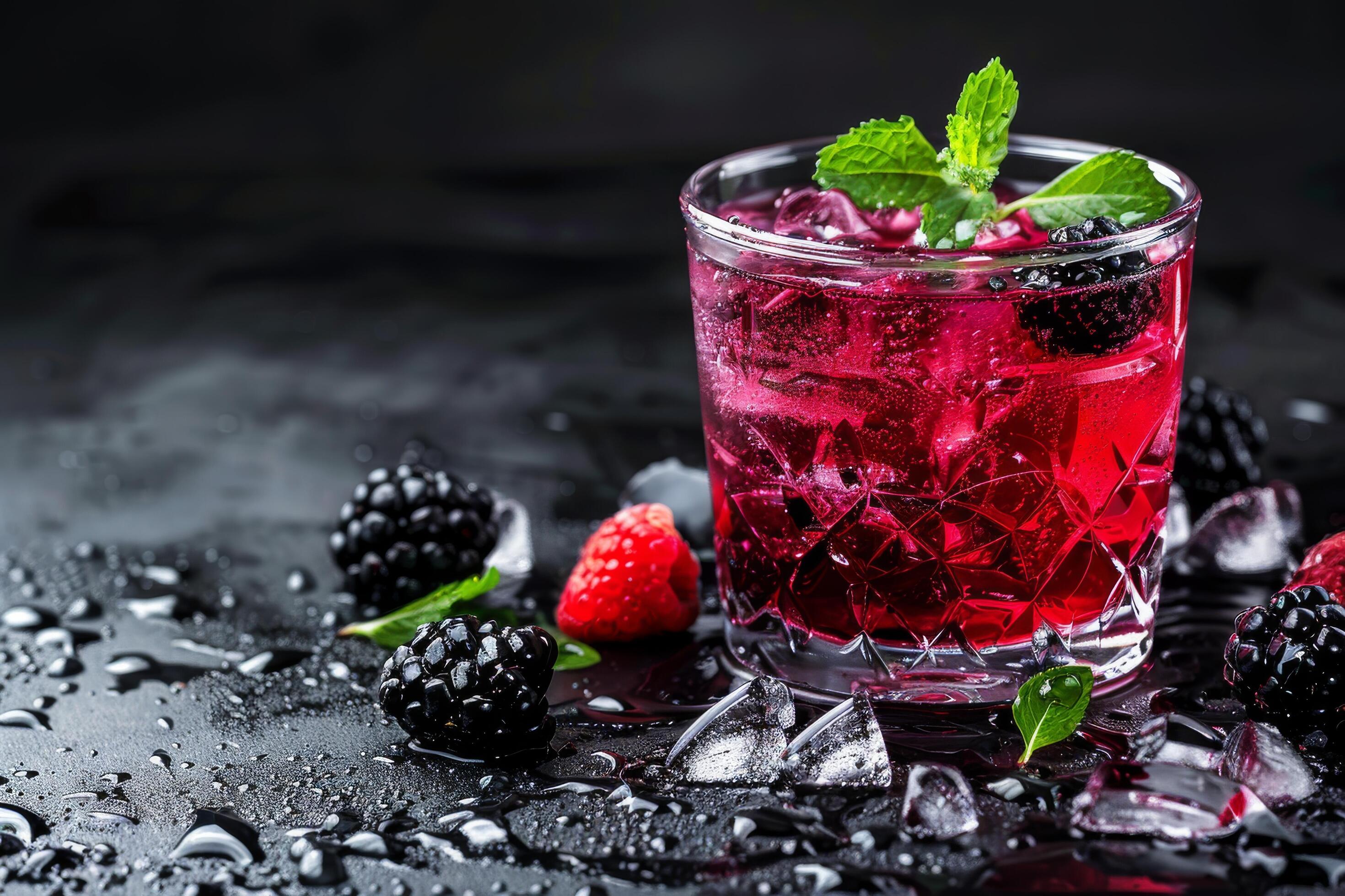 Mouthwatering juice blackberry for creative advertising Stock Free