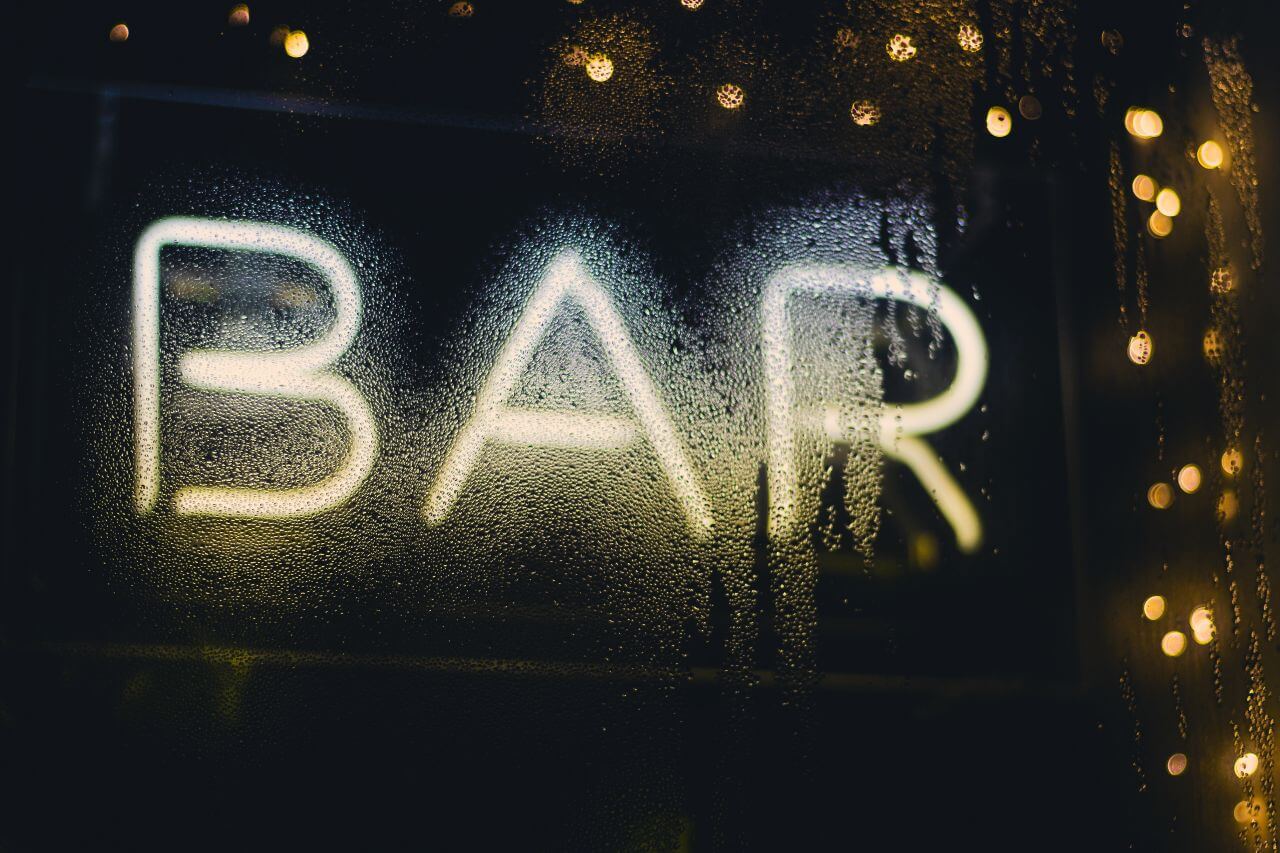 Bar Neon Sign Stock Free