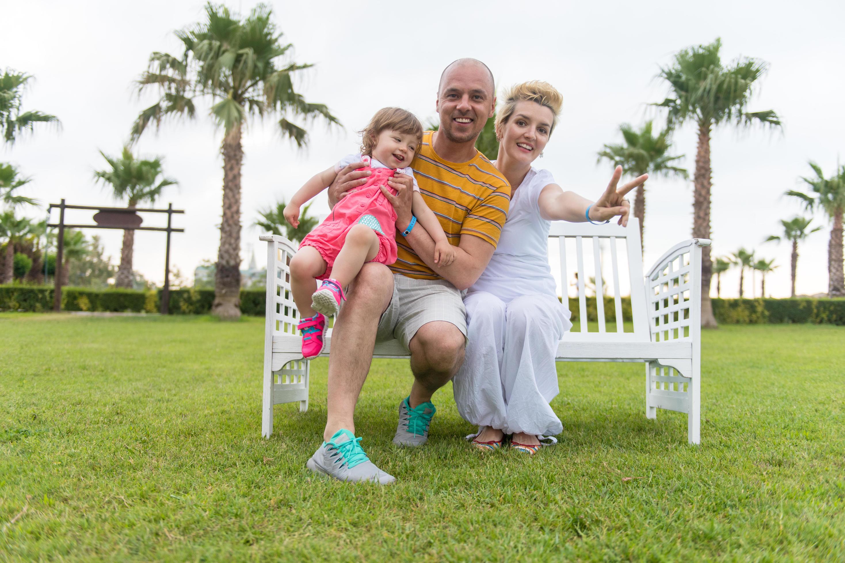 portrait of young happy family Stock Free